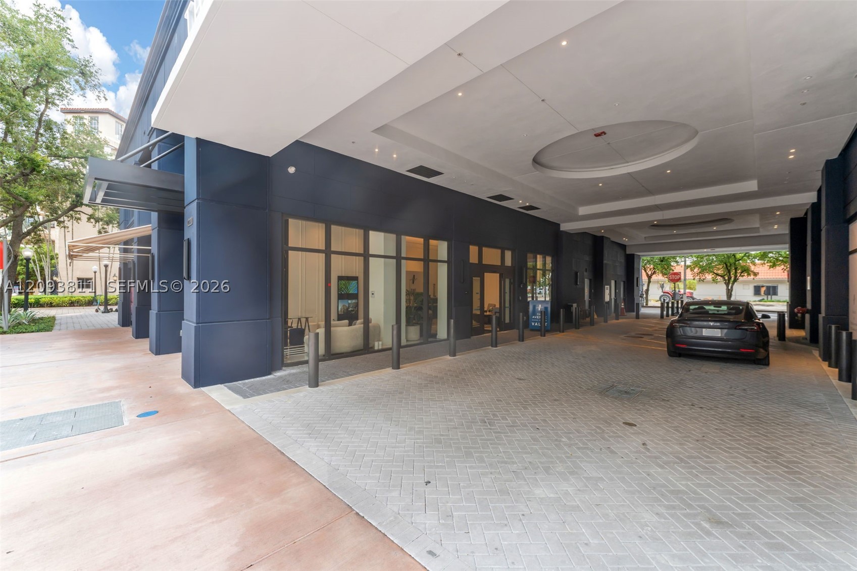 4220 Laguna #603 Coral Gables, FL 33146