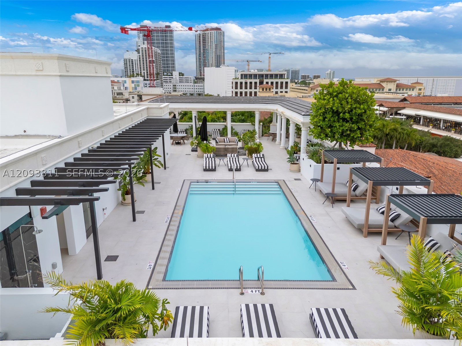 4220 Laguna #603 Coral Gables, FL 33146