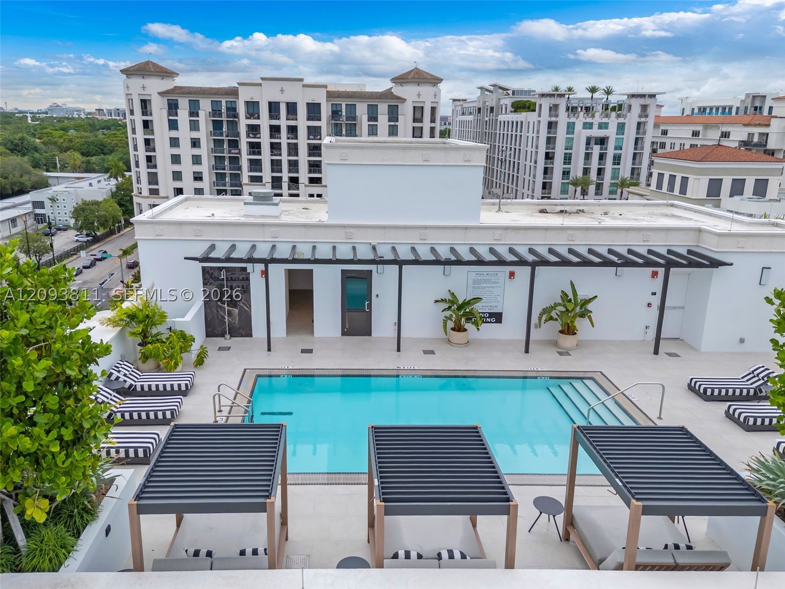 4220 Laguna #603 Coral Gables, FL 33146