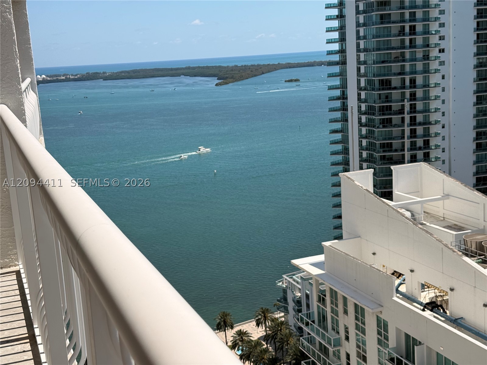 1200 Brickell Bay Dr #3621