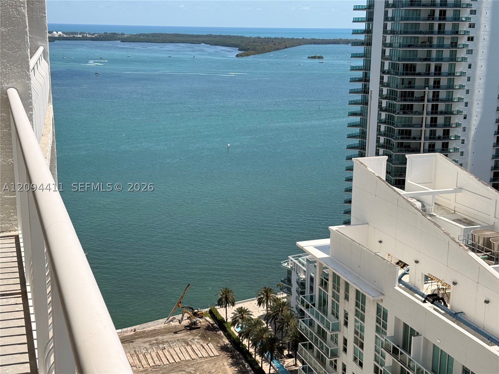 image The Club at Brickell Bay3