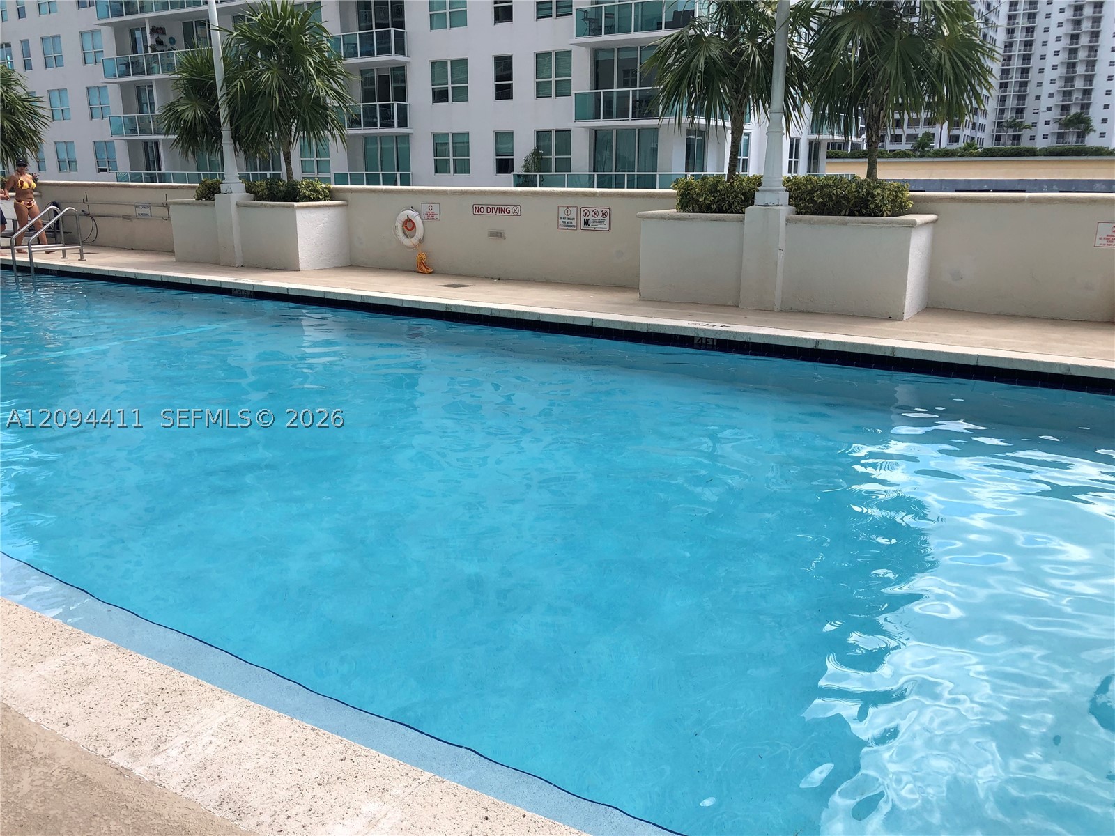 image The Club at Brickell Bay6