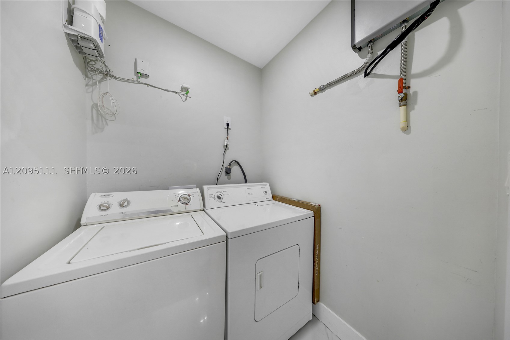 2612 SW 12th St Miami, FL 33135