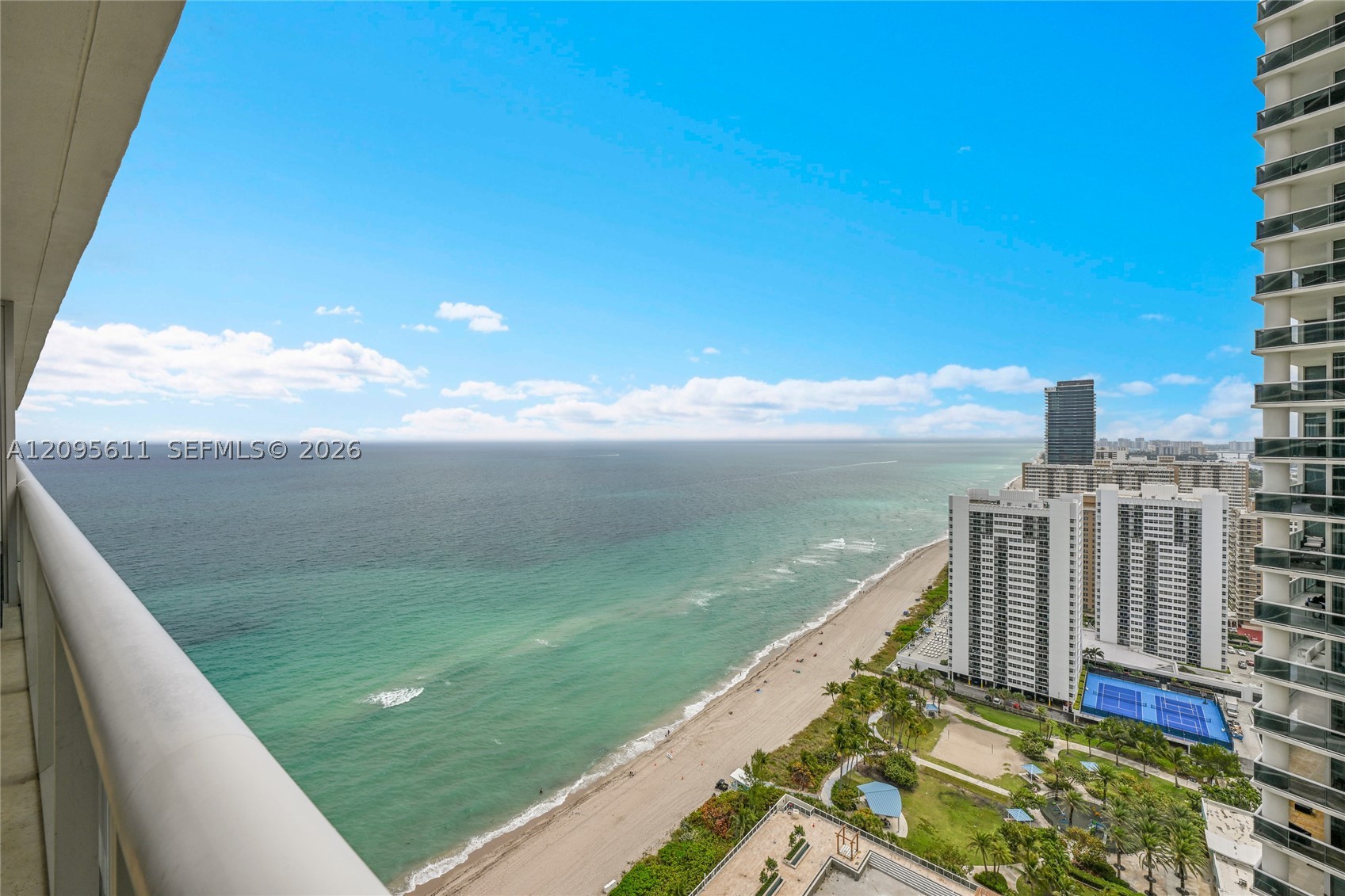 image Beach Club 224