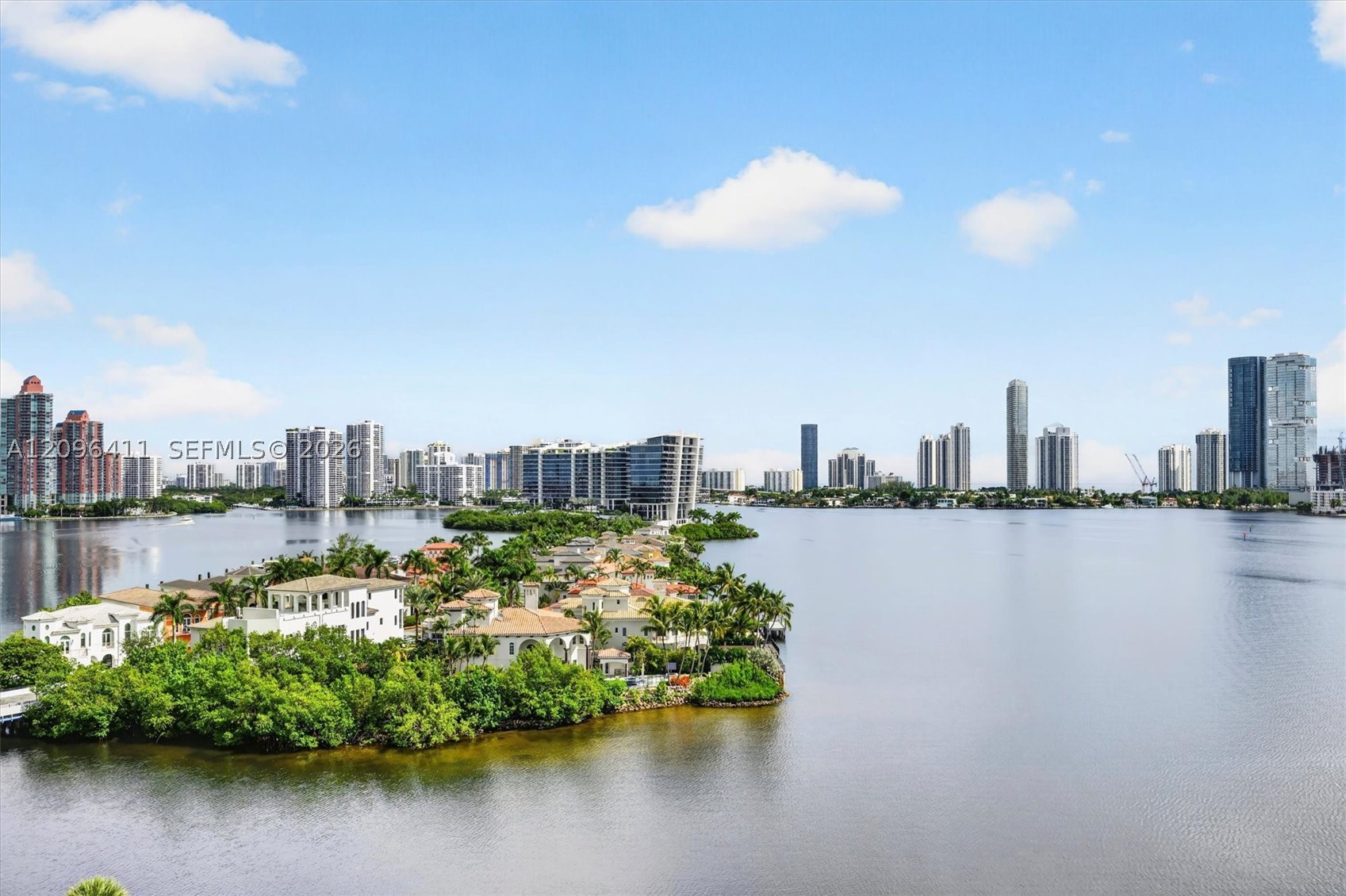3000 Island Blvd #1103