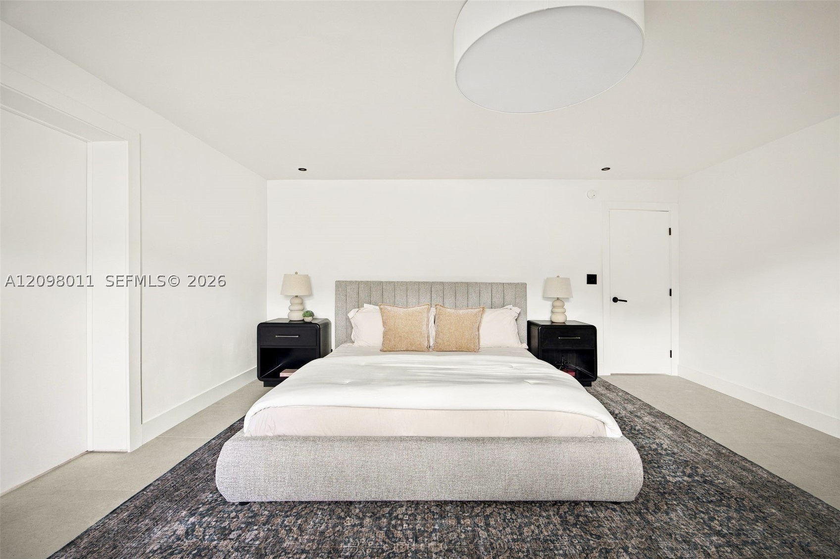 2350 SW 25th Ter Miami, FL 33133