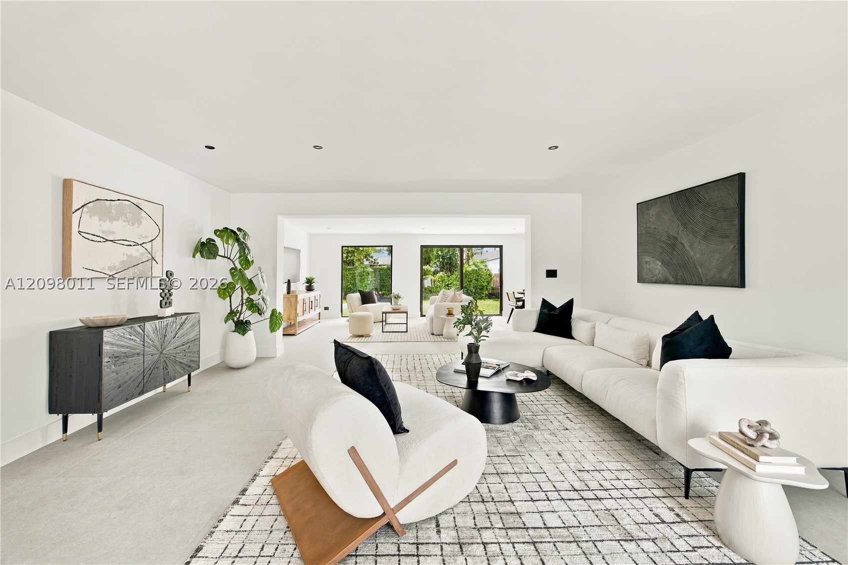 2350 SW 25th Ter Miami, FL 33133