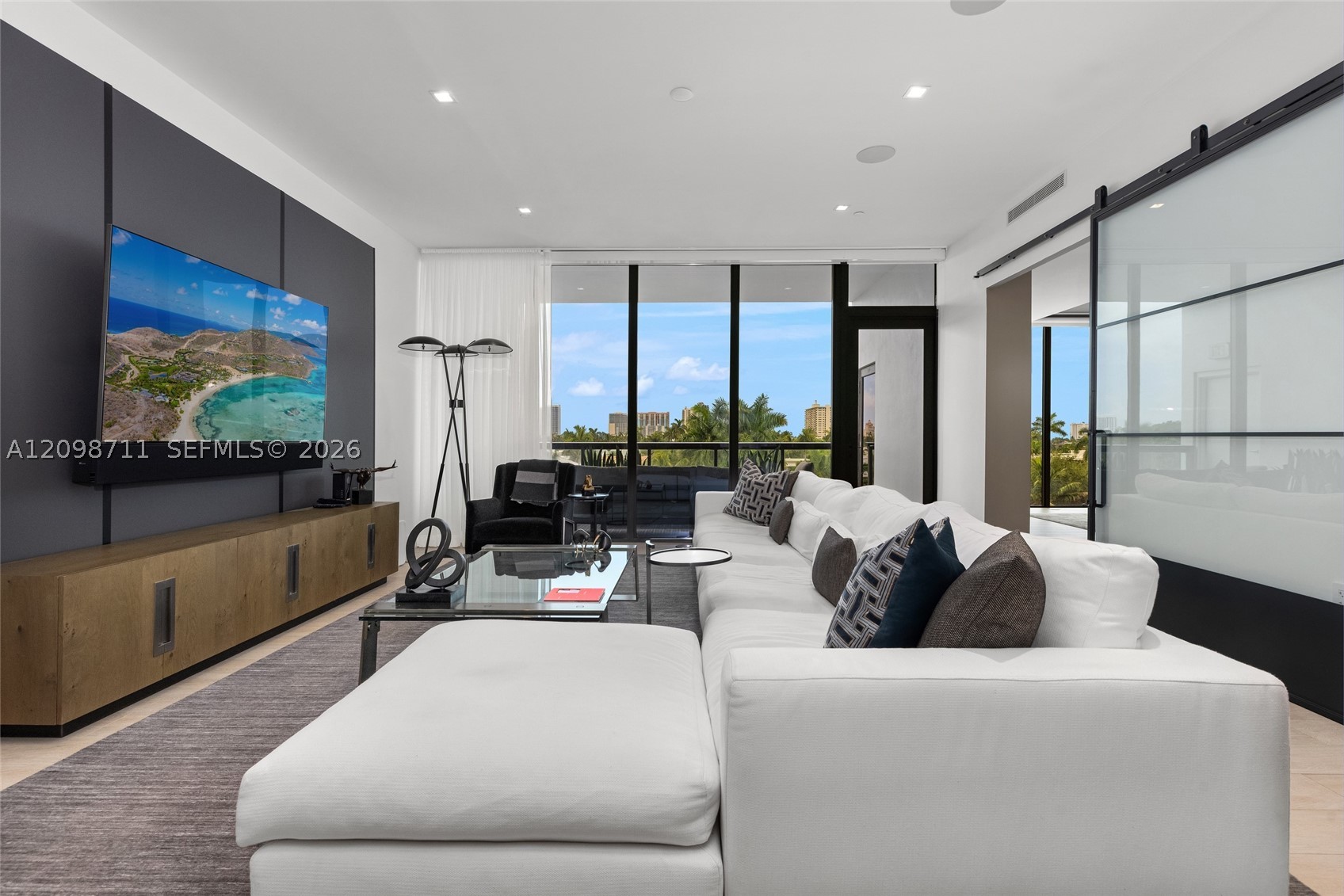 30 Isle Of Venice Dr #PH3 Fort Lauderdale, FL 33301