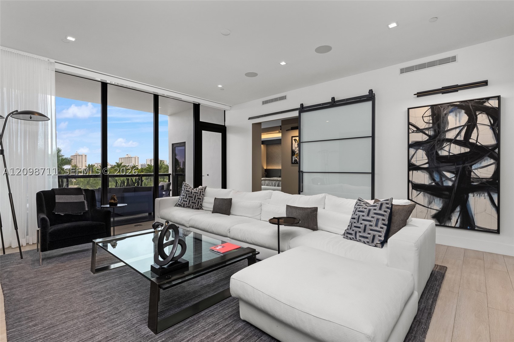 30 Isle Of Venice Dr #PH3 Fort Lauderdale, FL 33301