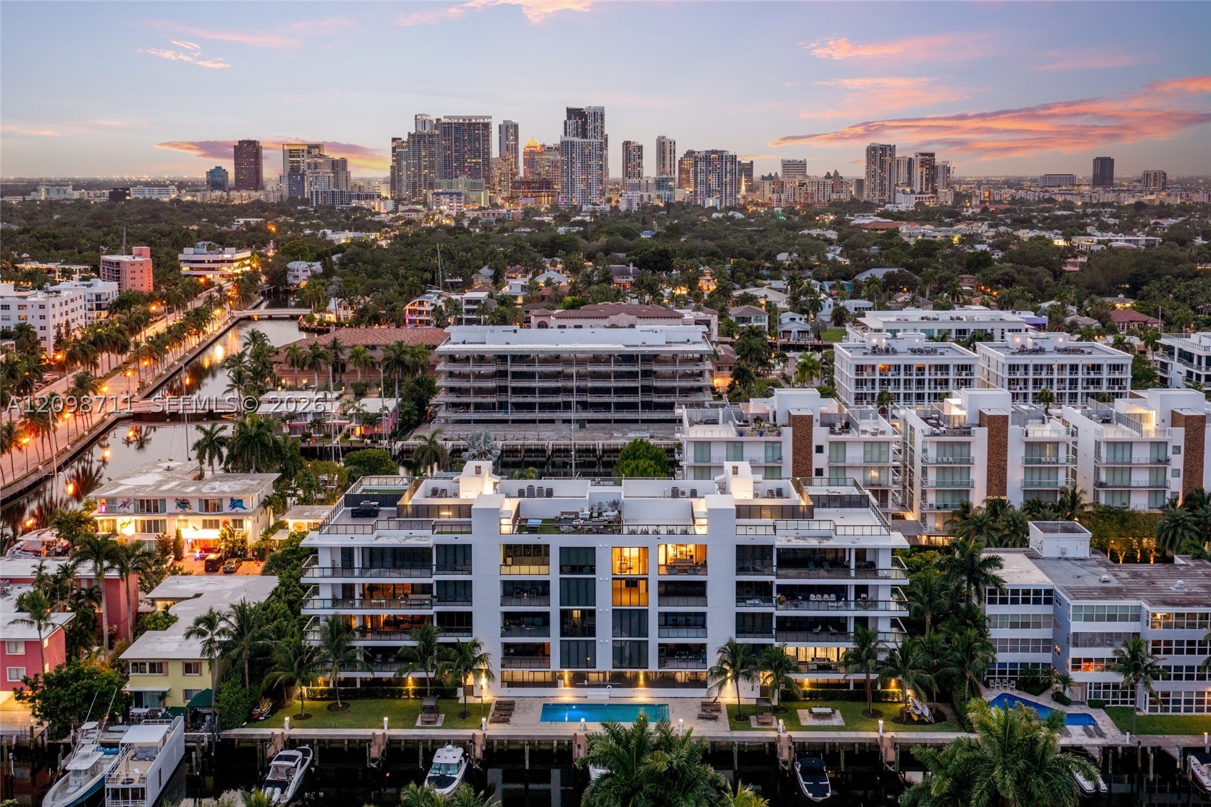 30 Isle Of Venice Dr #PH3 Fort Lauderdale, FL 33301