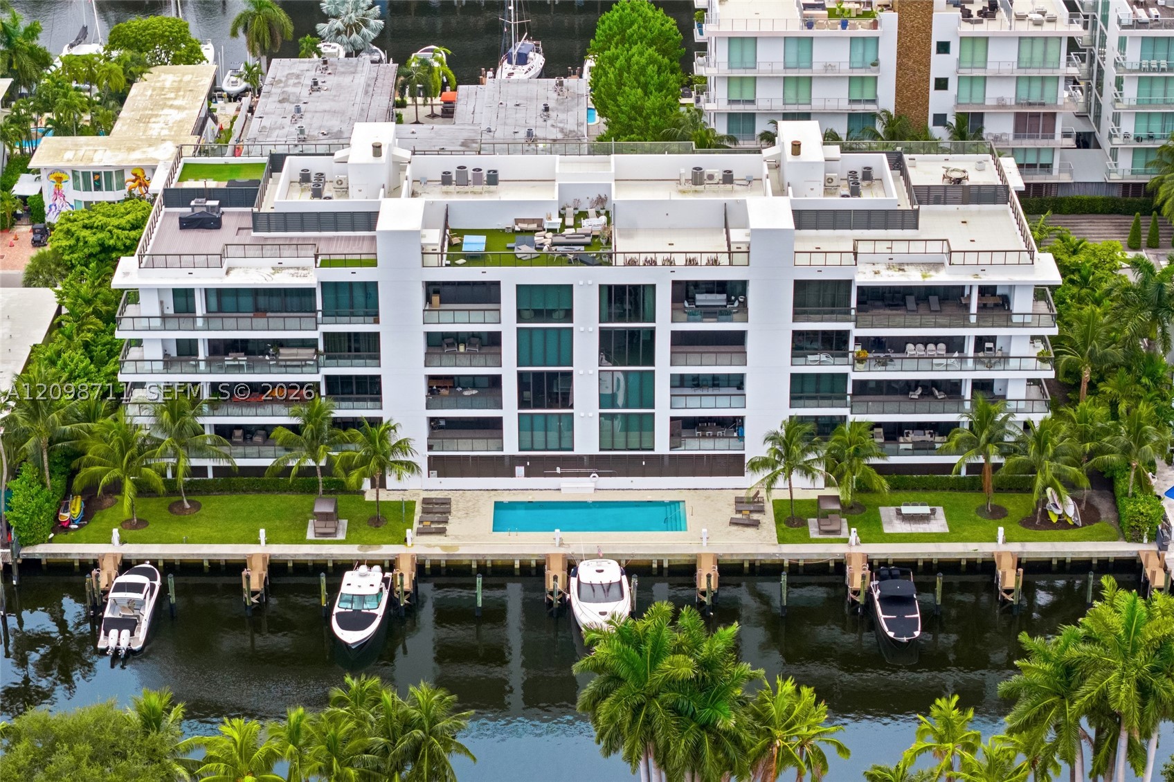 30 Isle Of Venice Dr #PH3 Fort Lauderdale, FL 33301