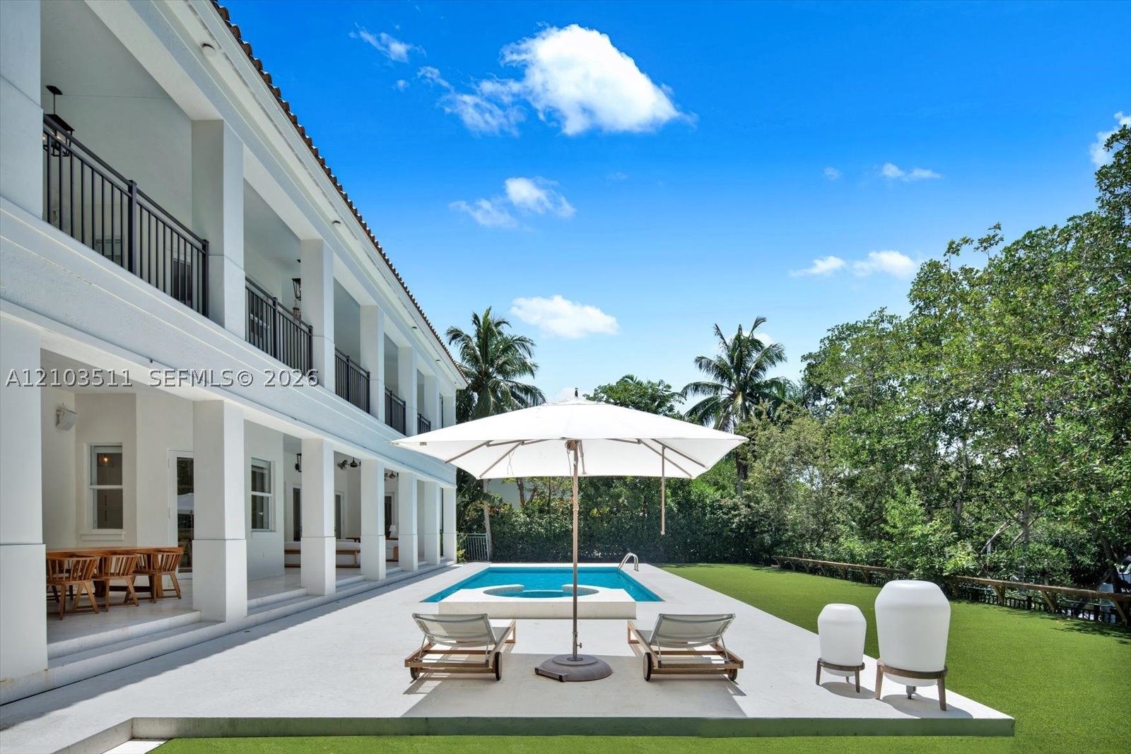 119 Paloma Dr Coral Gables, FL 33143