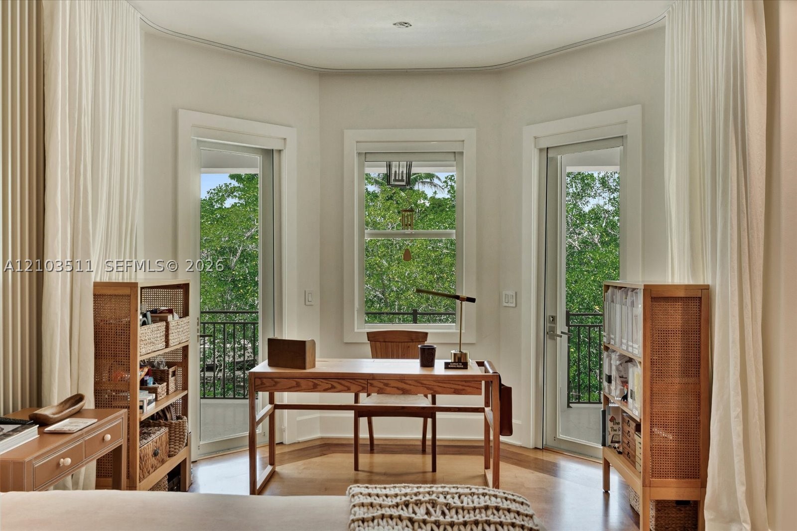 119 Paloma Dr Coral Gables, FL 33143