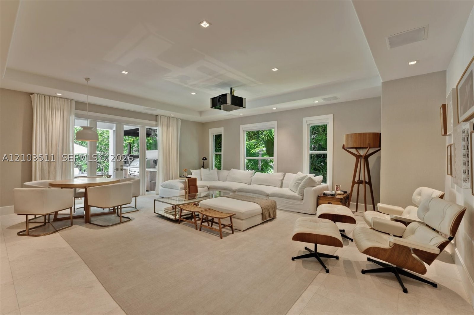 119 Paloma Dr Coral Gables, FL 33143