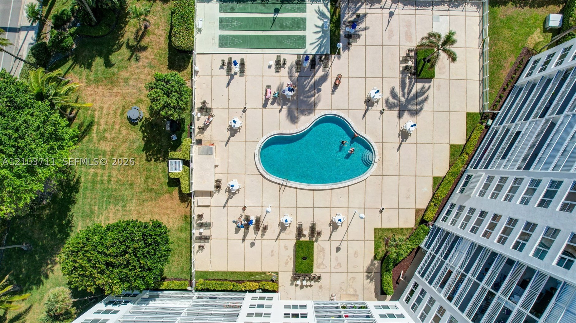 201 N Ocean Blvd #904 Pompano Beach, FL 33062