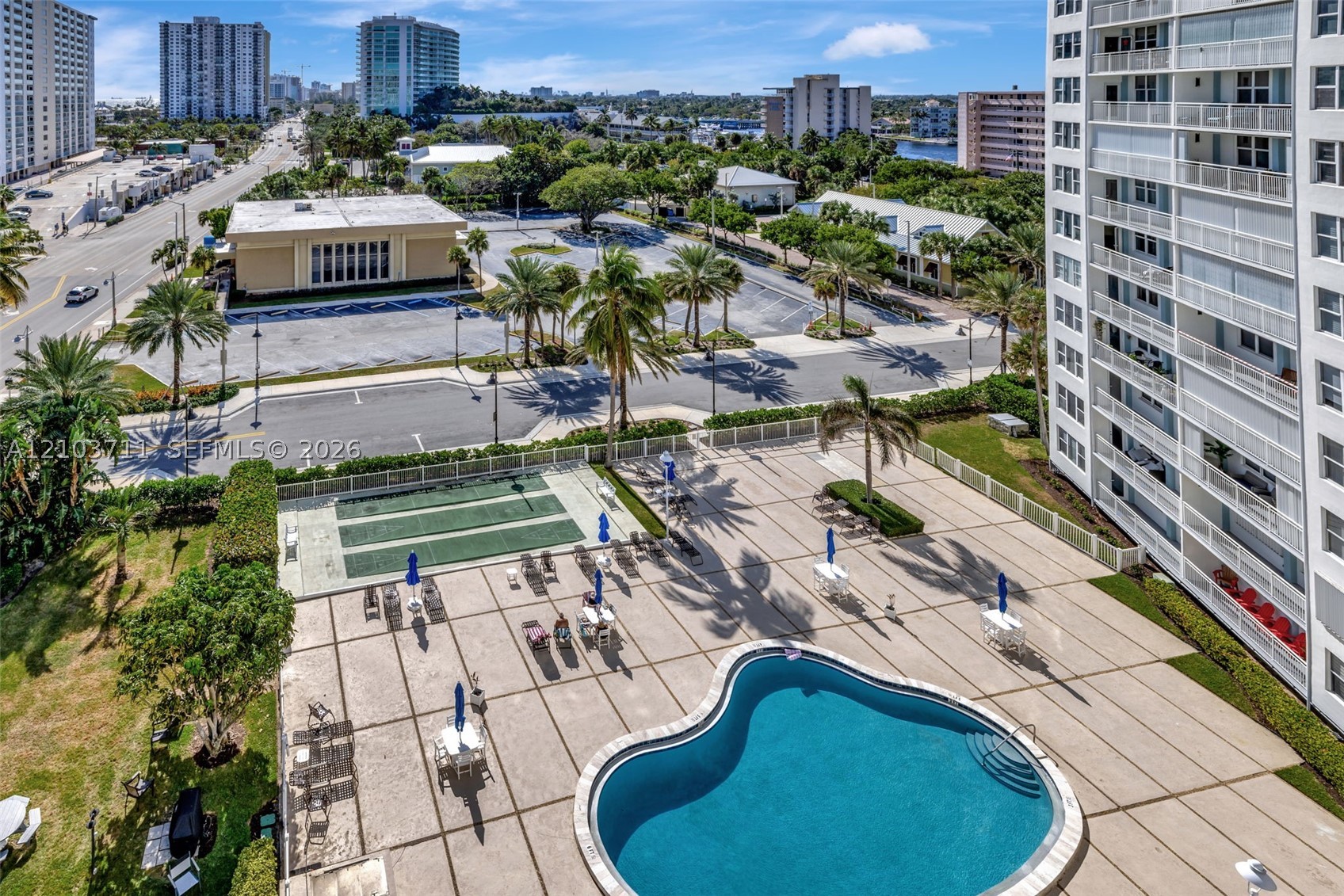 201 N Ocean Blvd #904 Pompano Beach, FL 33062