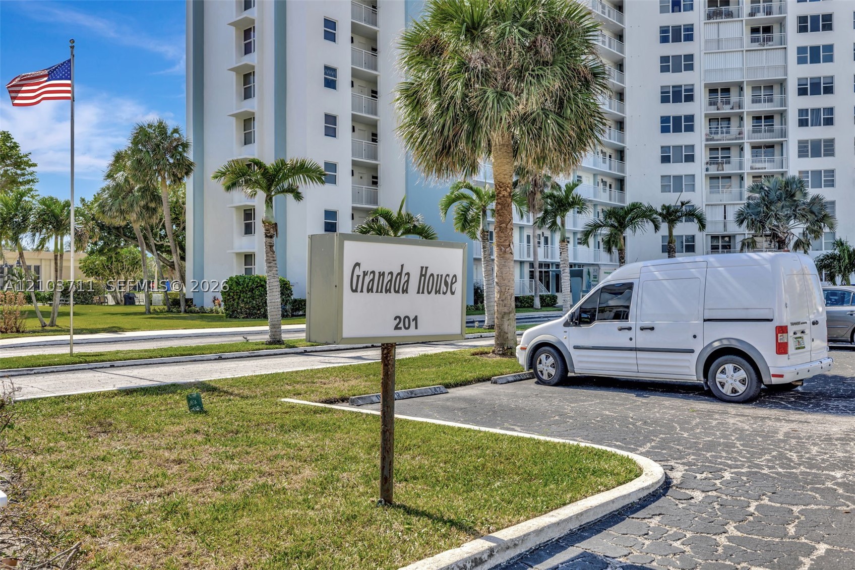 201 N Ocean Blvd #904 Pompano Beach, FL 33062