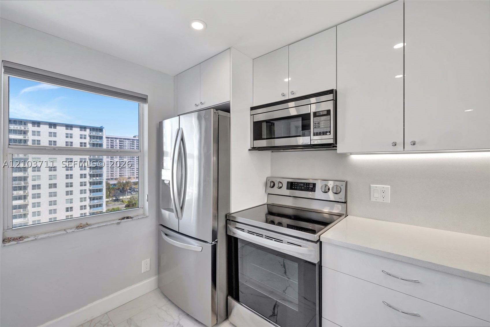 201 N Ocean Blvd #904 Pompano Beach, FL 33062