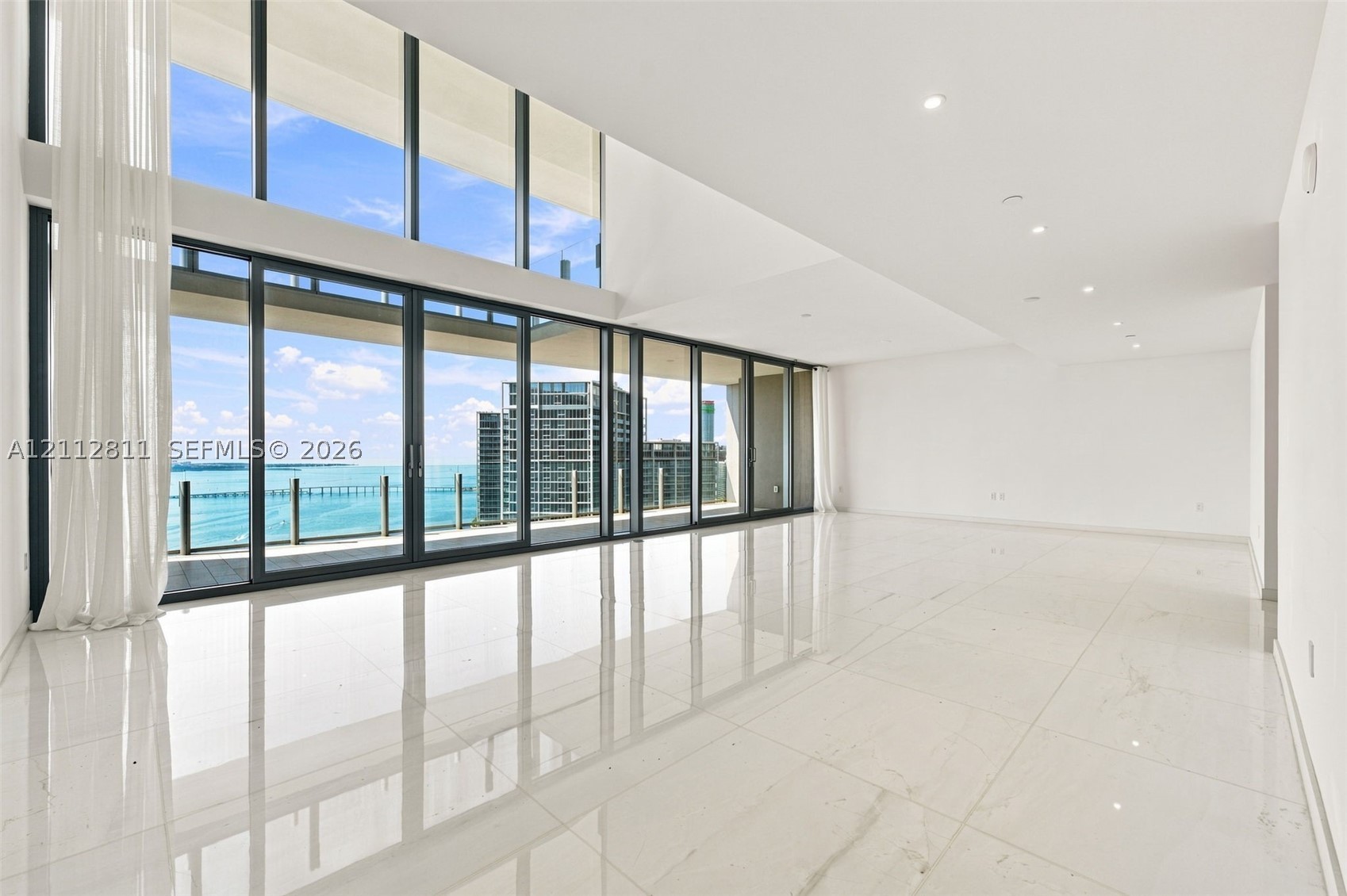 300 Biscayne Blvd Way #5002E