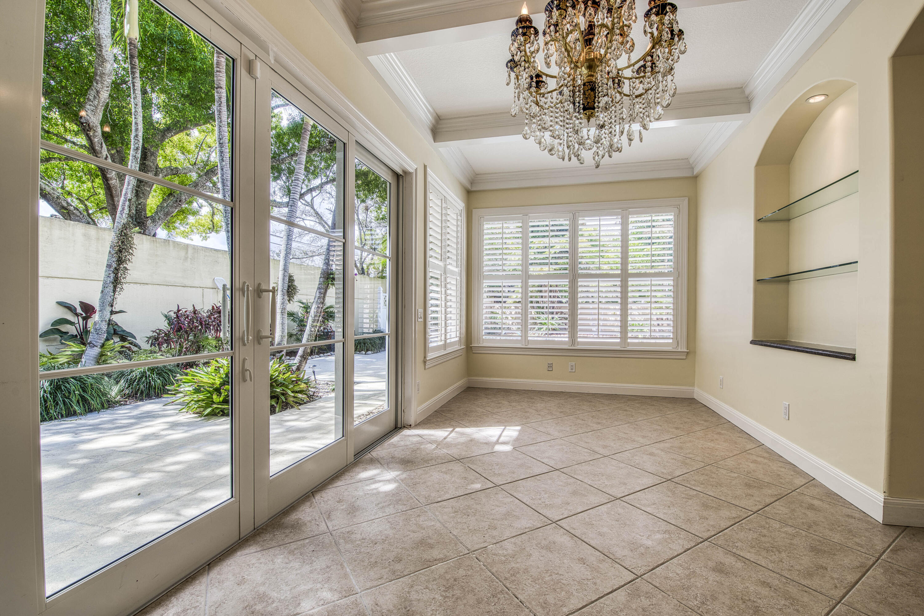 190 S Hampton Jupiter, FL 33458