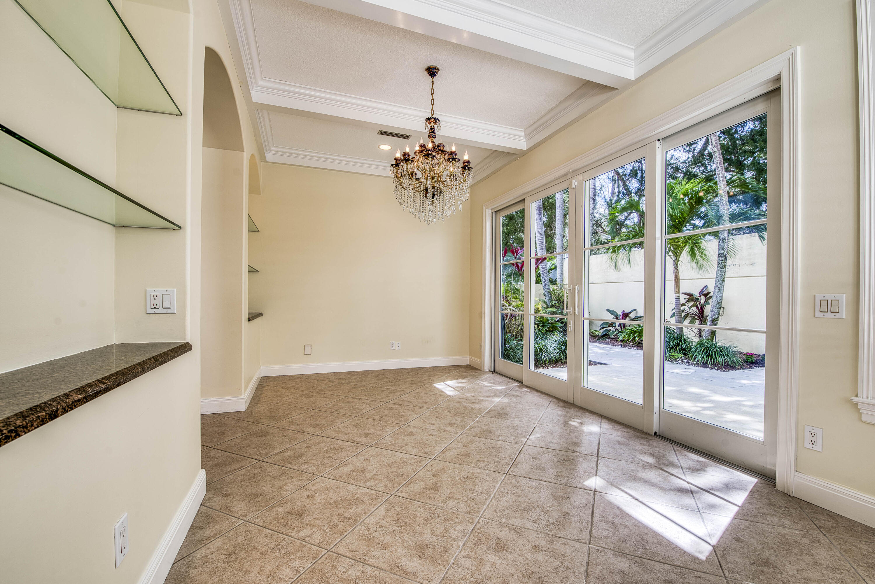 190 S Hampton Jupiter, FL 33458