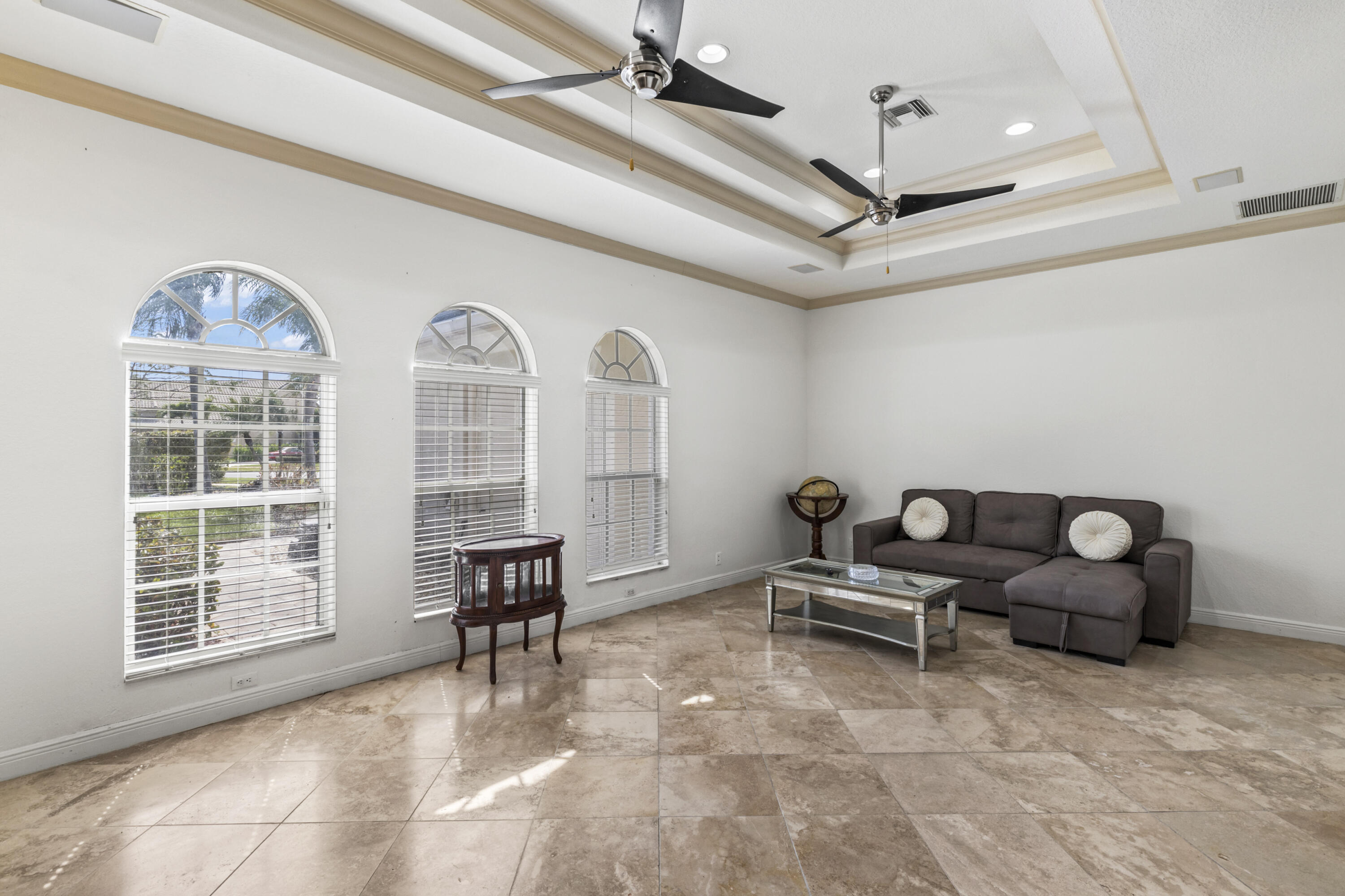 2296 Greenview Cv Wellington, FL 33414