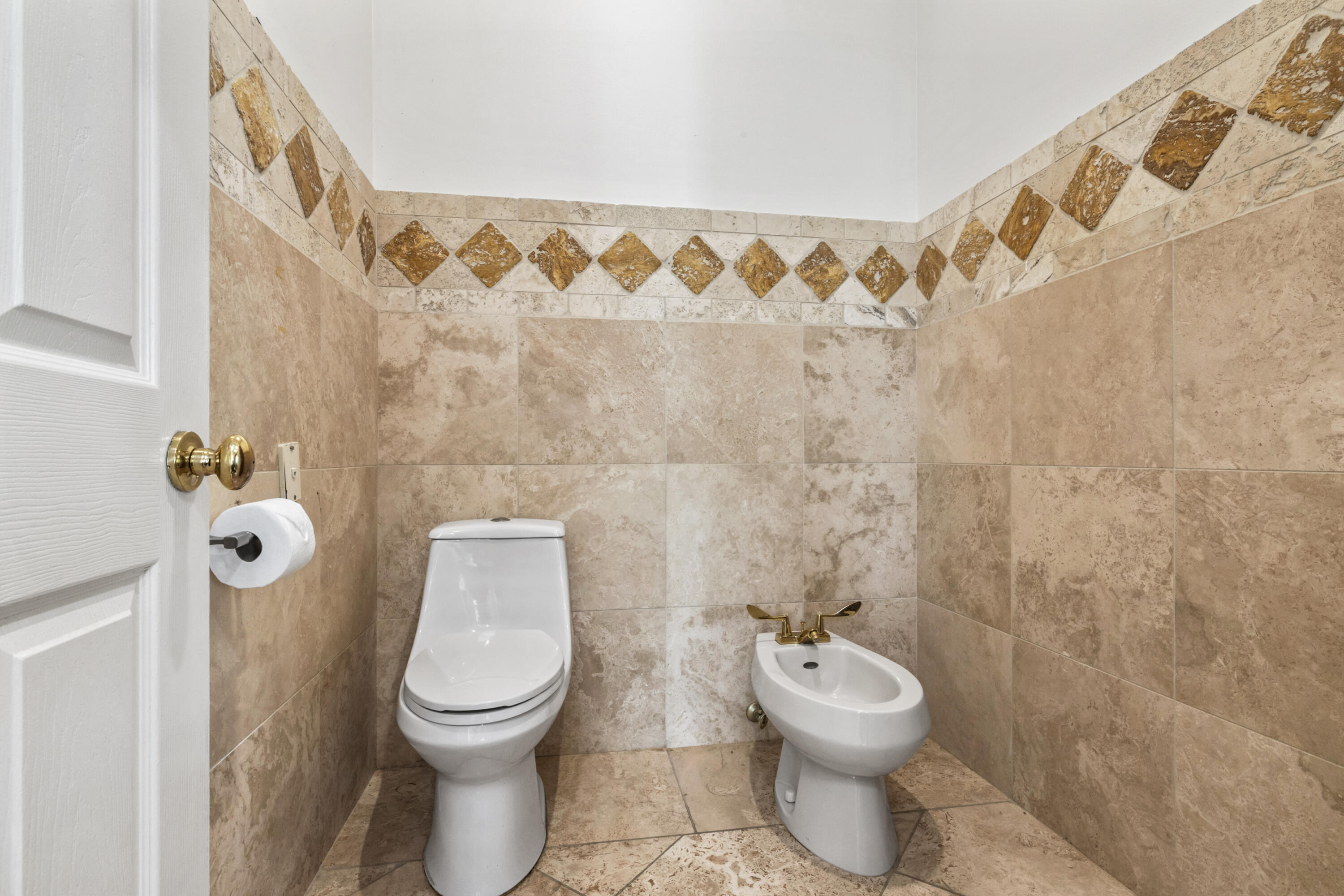 2296 Greenview Cv Wellington, FL 33414