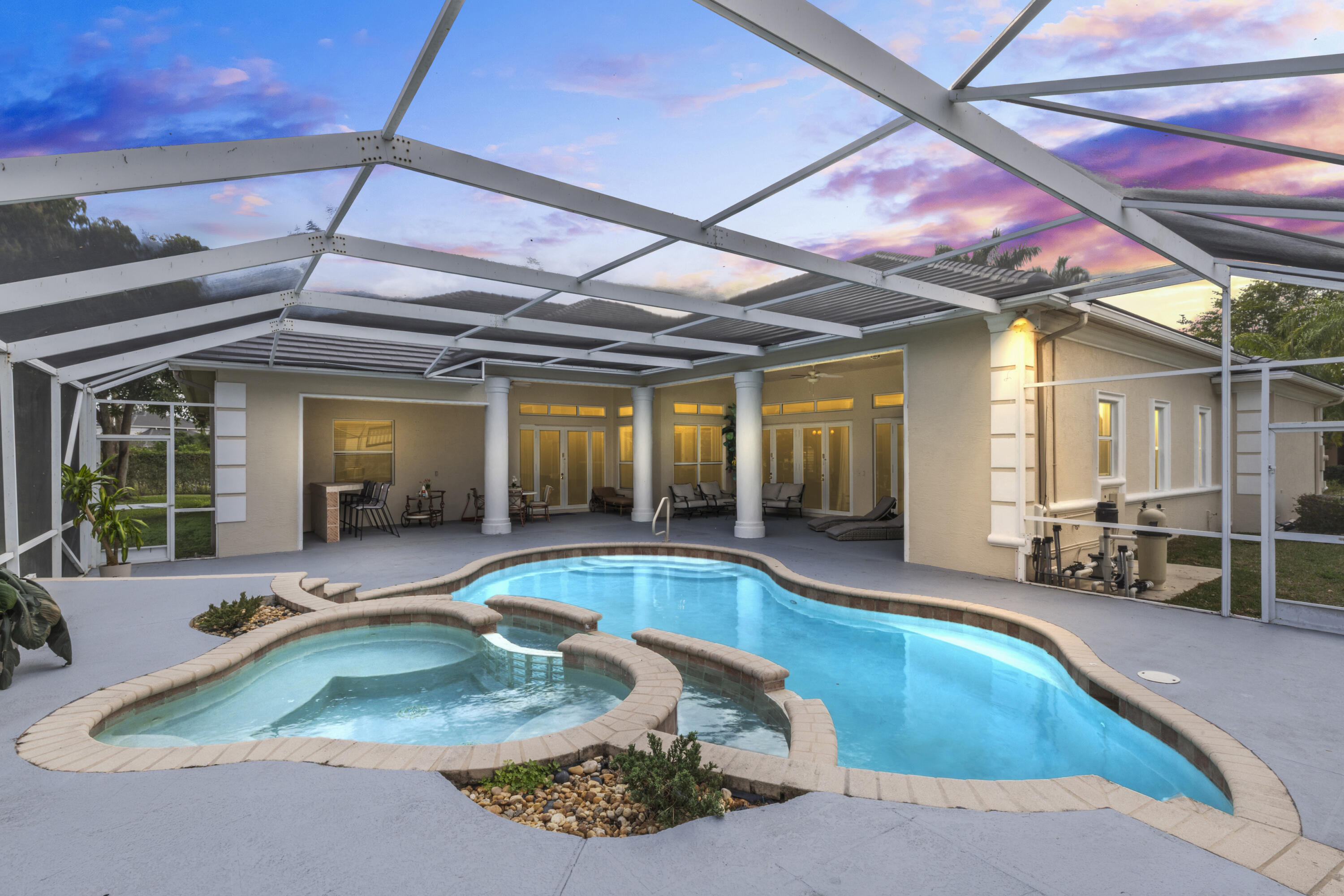 2296 Greenview Cv Wellington, FL 33414