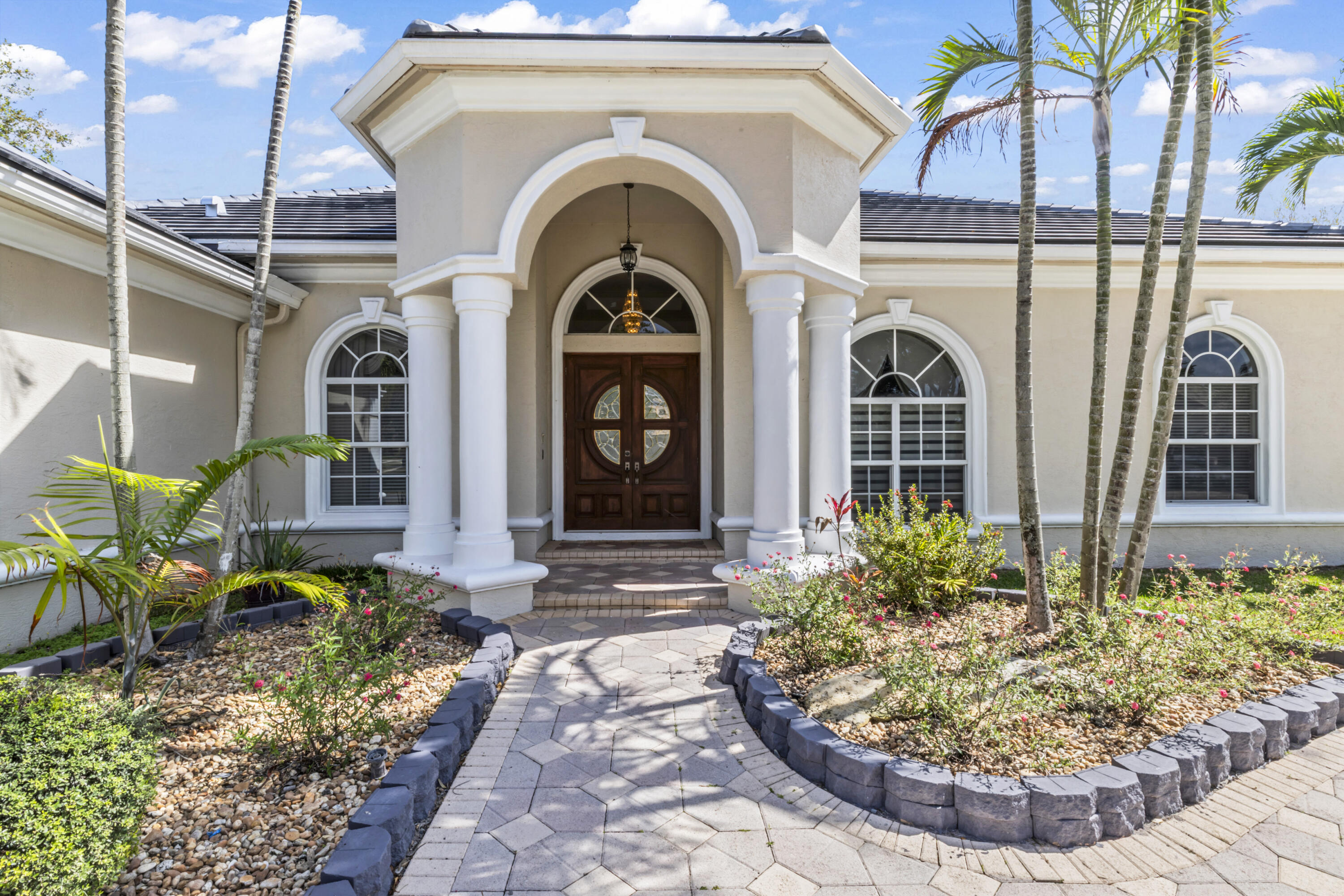 2296 Greenview Cv Wellington, FL 33414