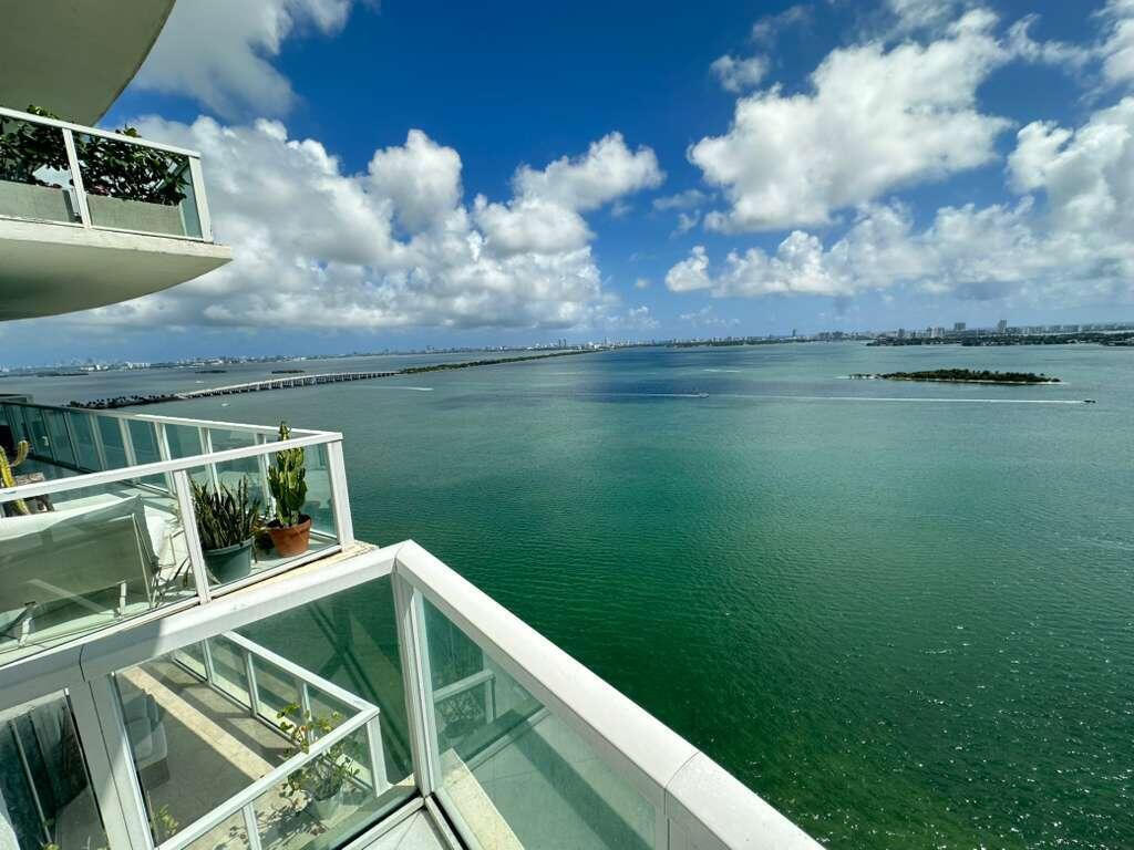 image Onyx on the Bay19