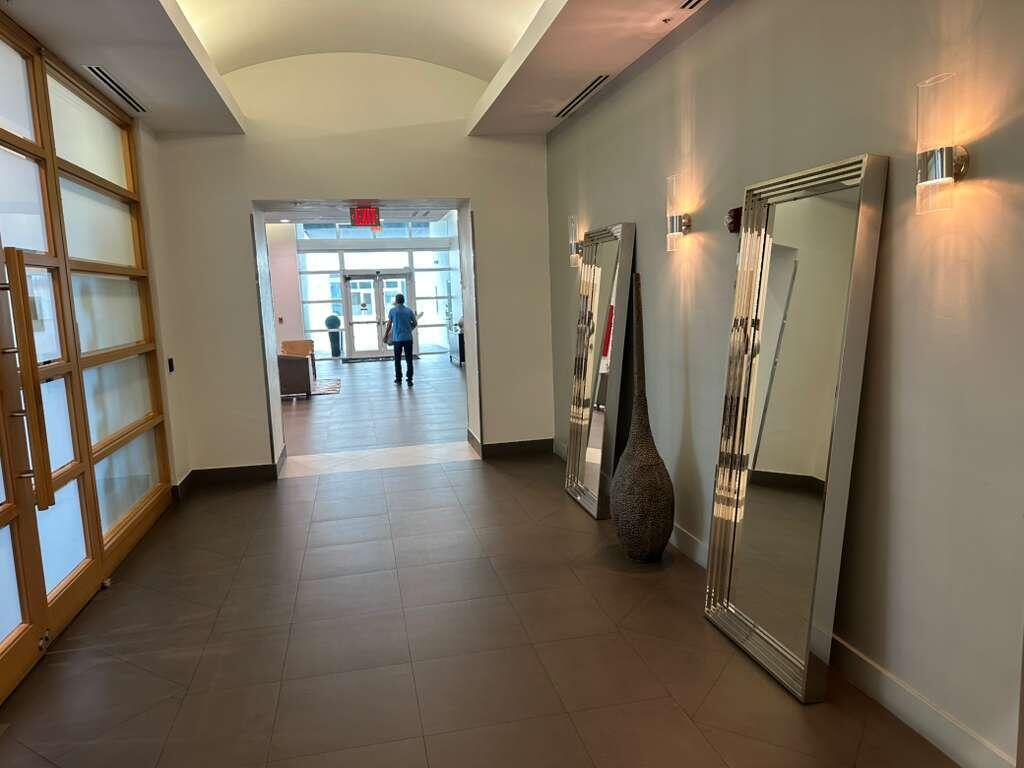 image Onyx on the Bay49