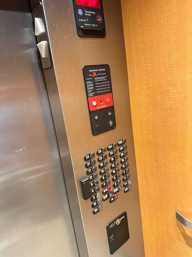 image Onyx on the Bay54