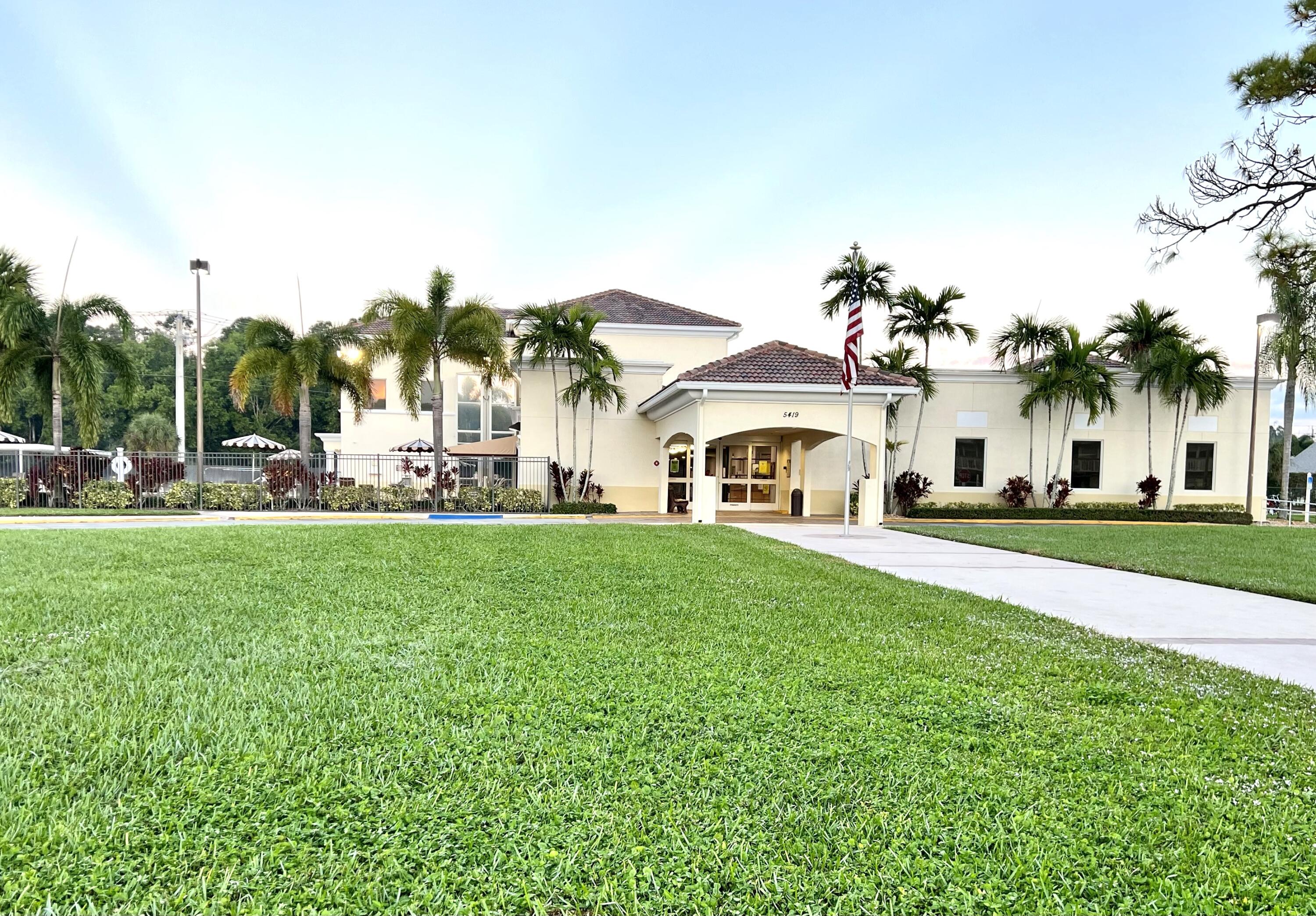364 Camden P West Palm Beach, FL 33417