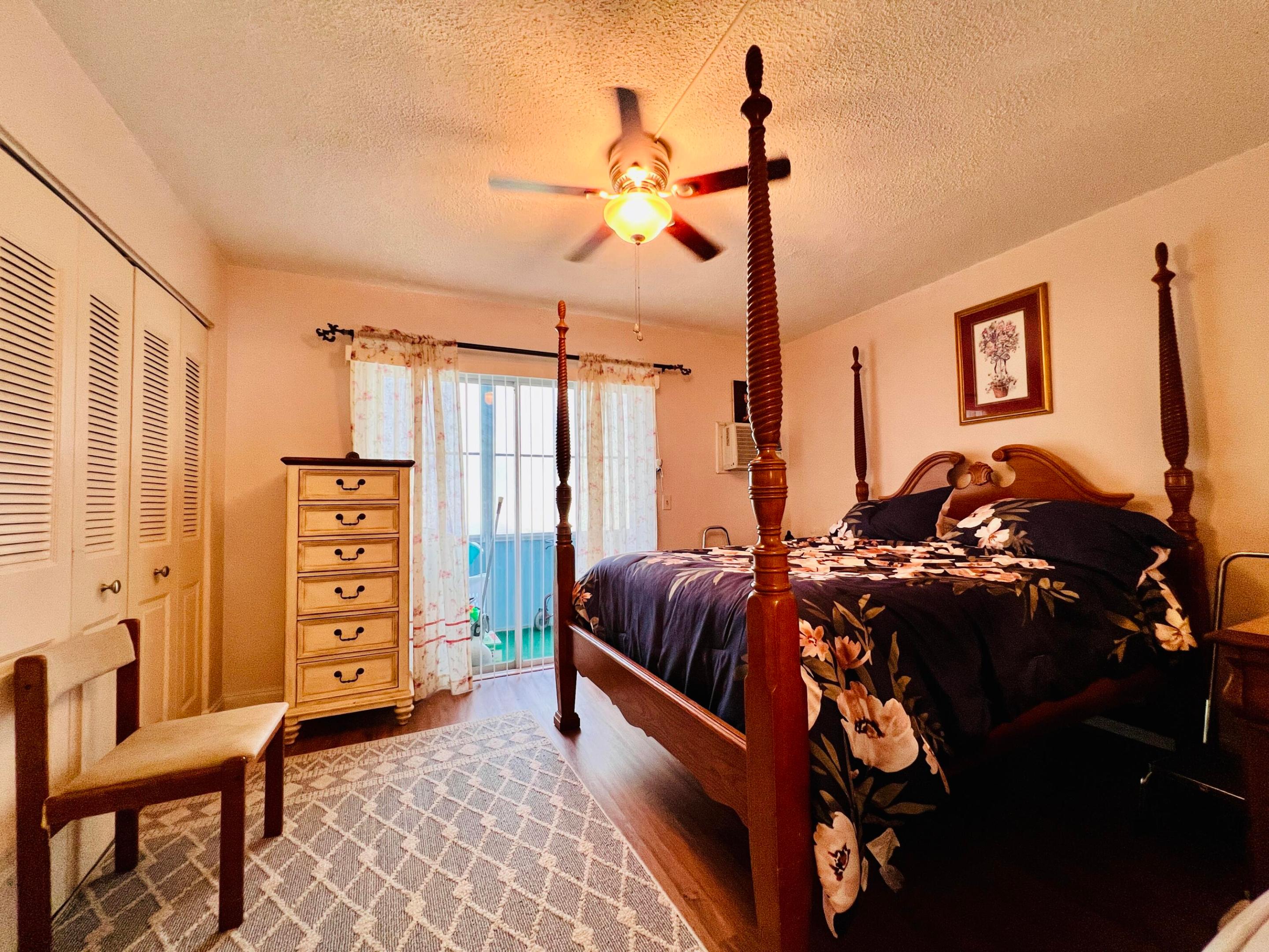 364 Camden P West Palm Beach, FL 33417