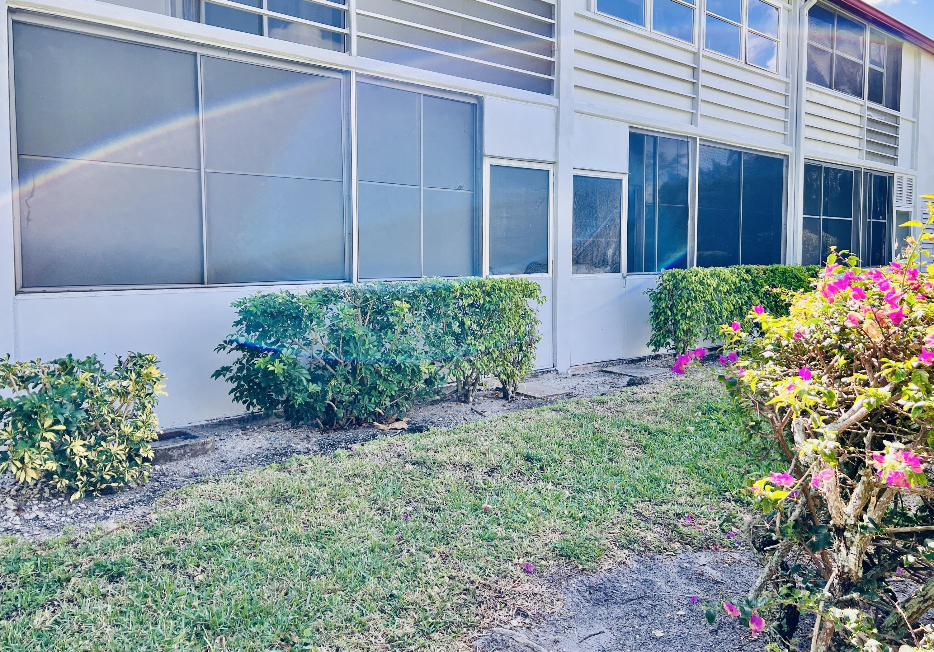 364 Camden P West Palm Beach, FL 33417