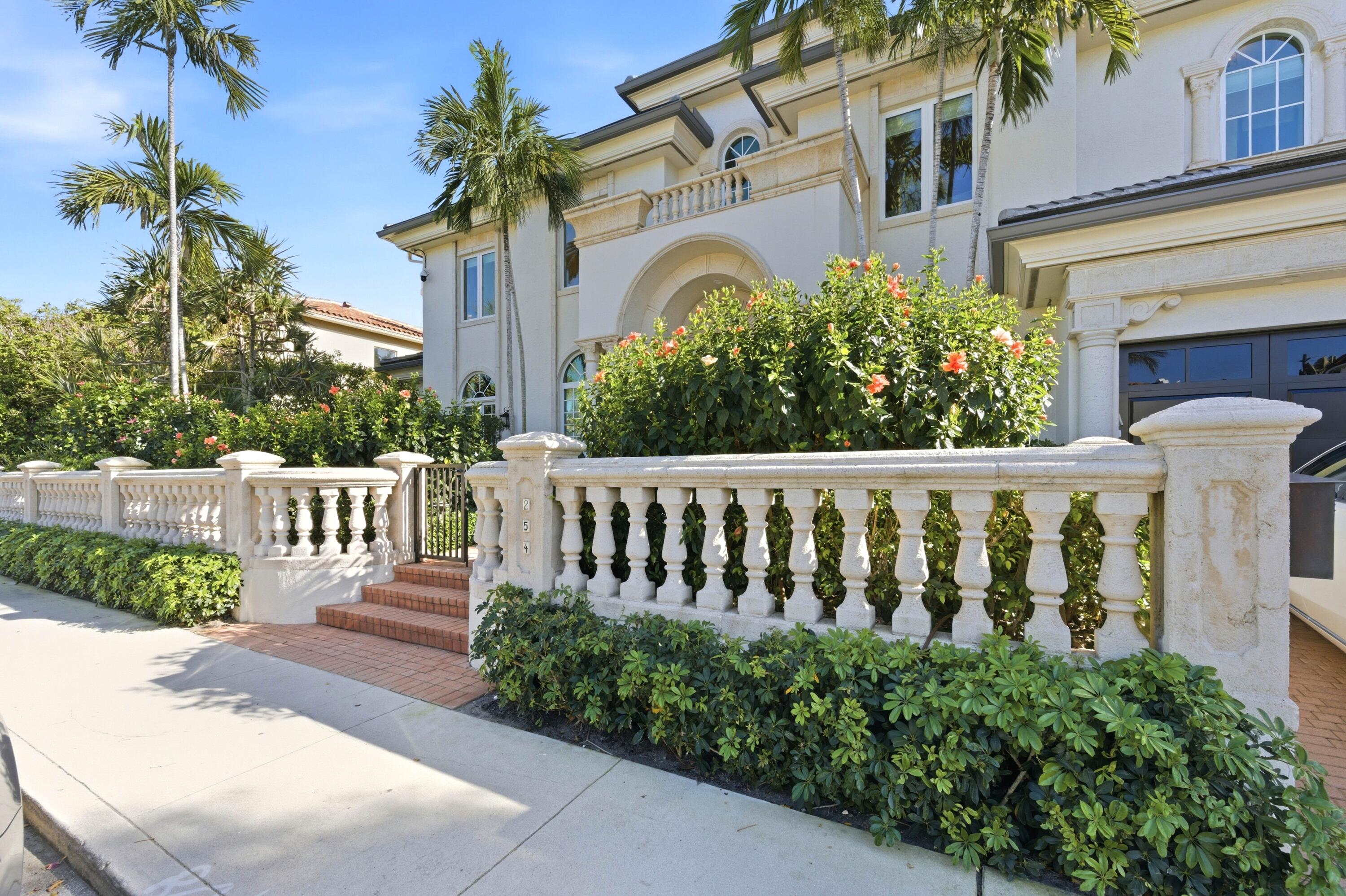 254 Atlantic Palm Beach, FL 33480