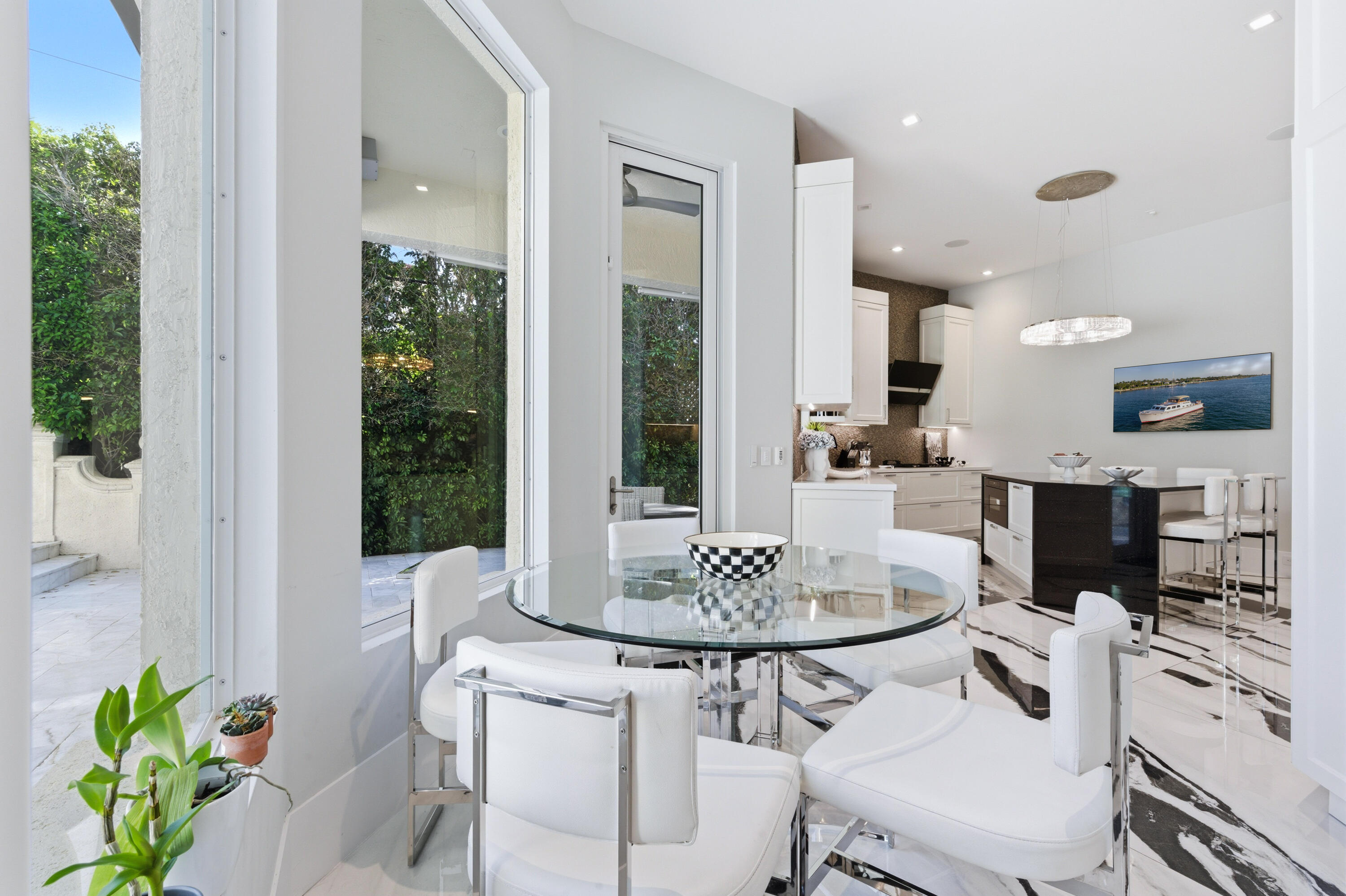 254 Atlantic Palm Beach, FL 33480