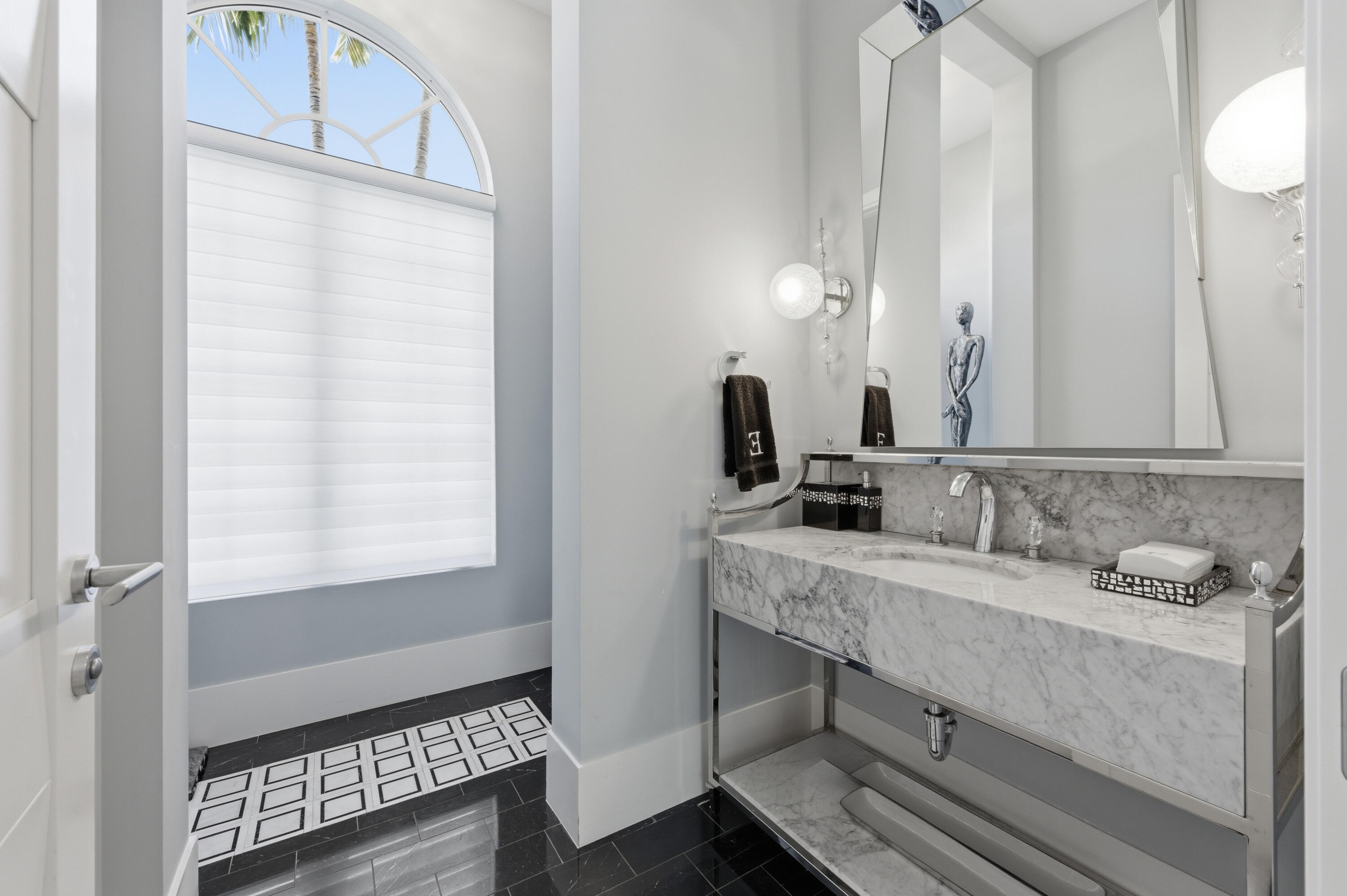 254 Atlantic Palm Beach, FL 33480