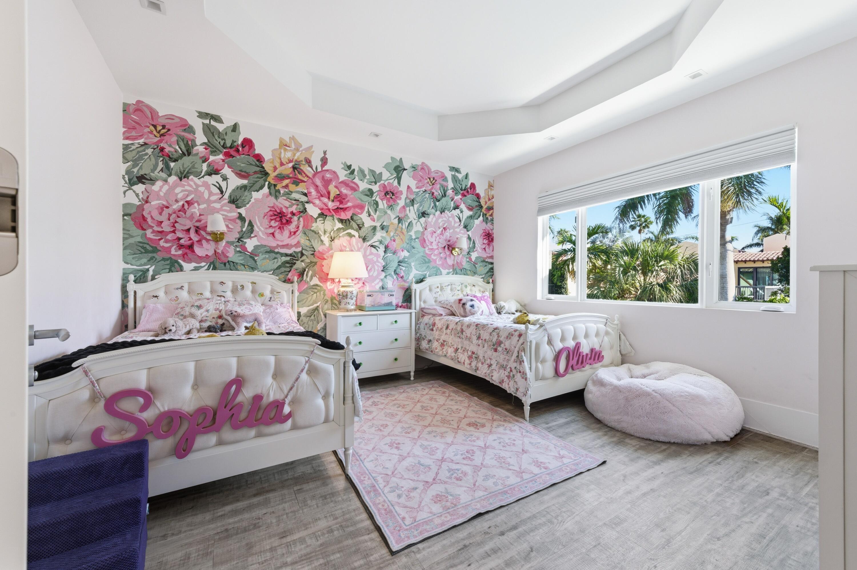 254 Atlantic Palm Beach, FL 33480