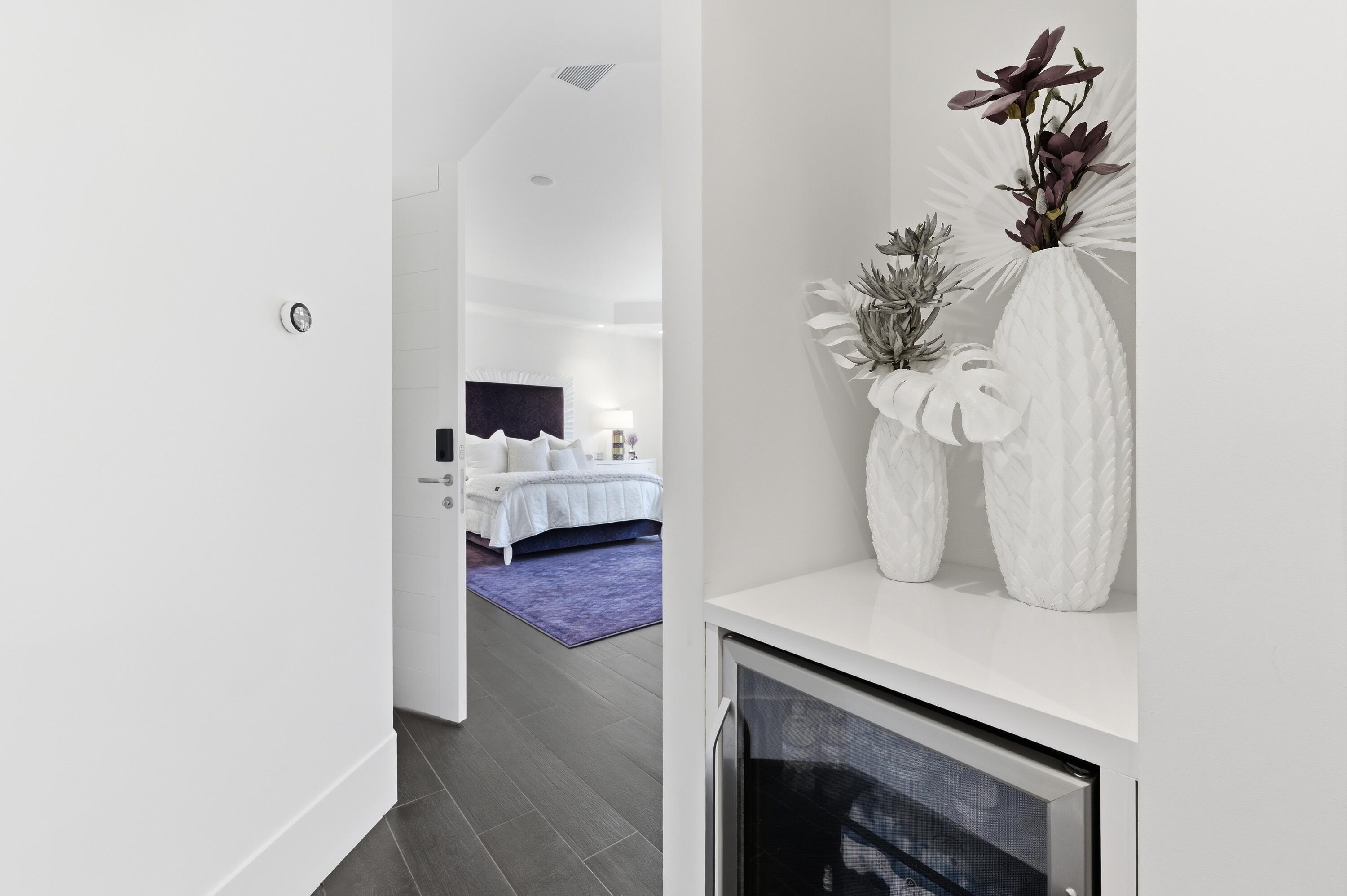 254 Atlantic Palm Beach, FL 33480