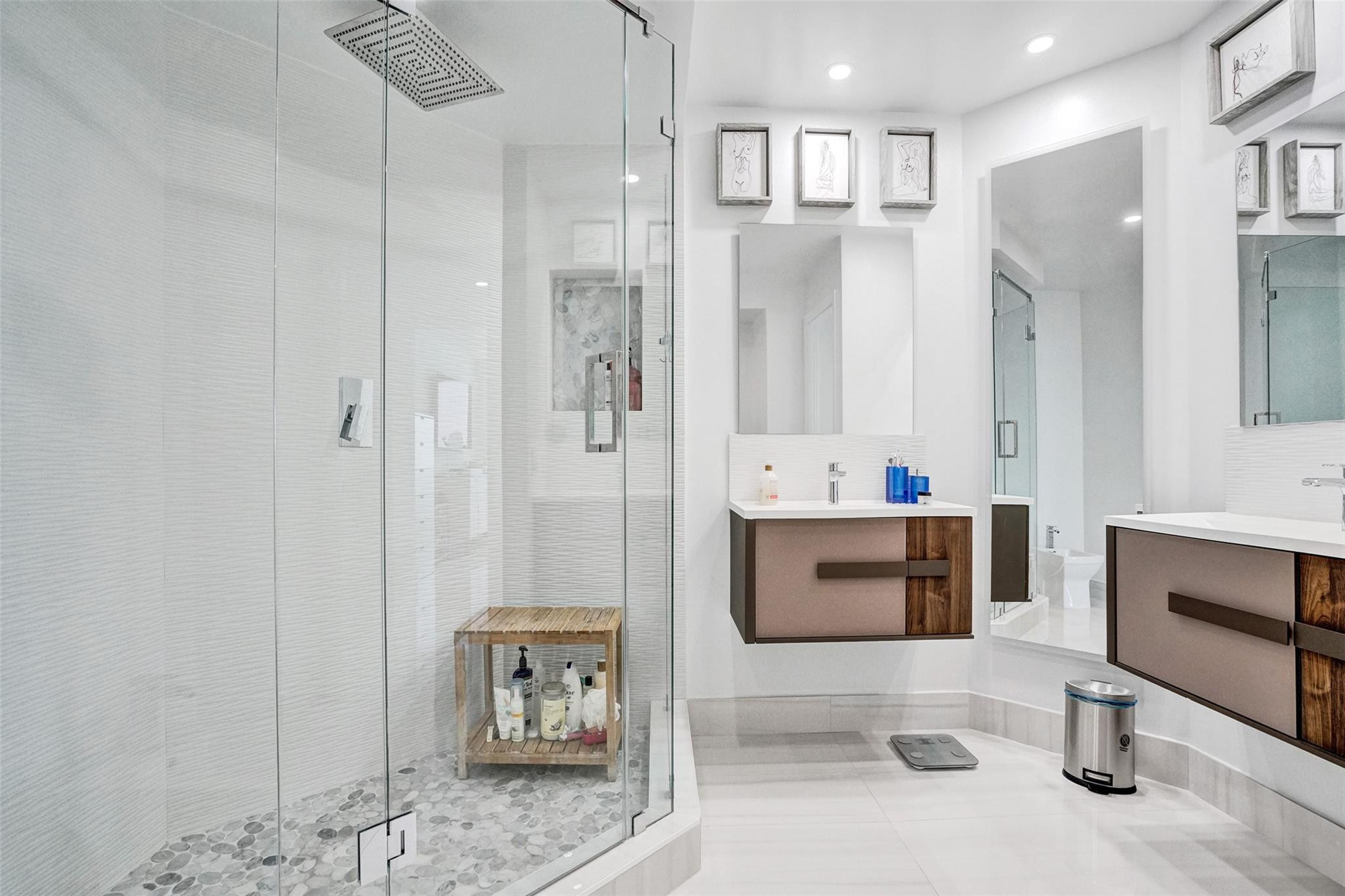 2100 S Ocean #1202 Fort Lauderdale, FL 33316