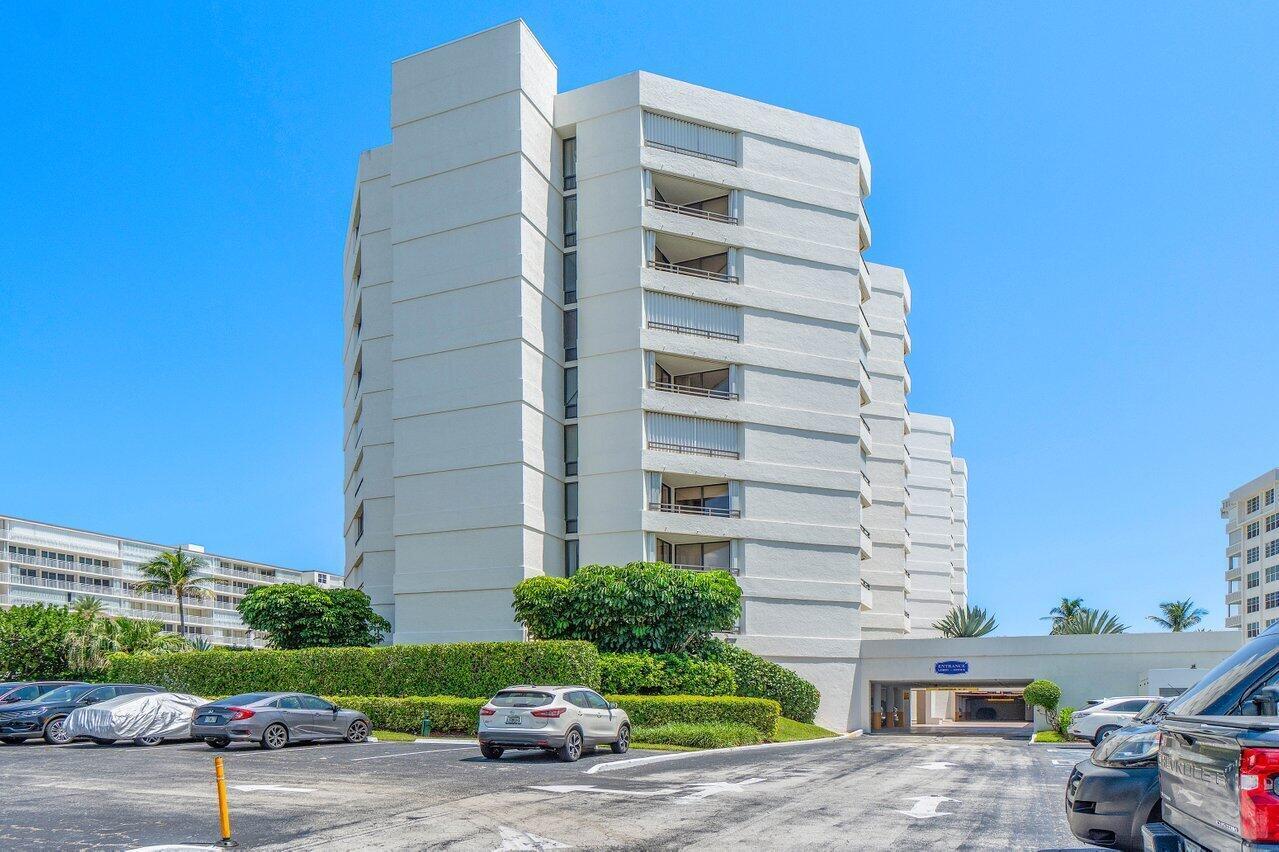 3560 S Ocean #809