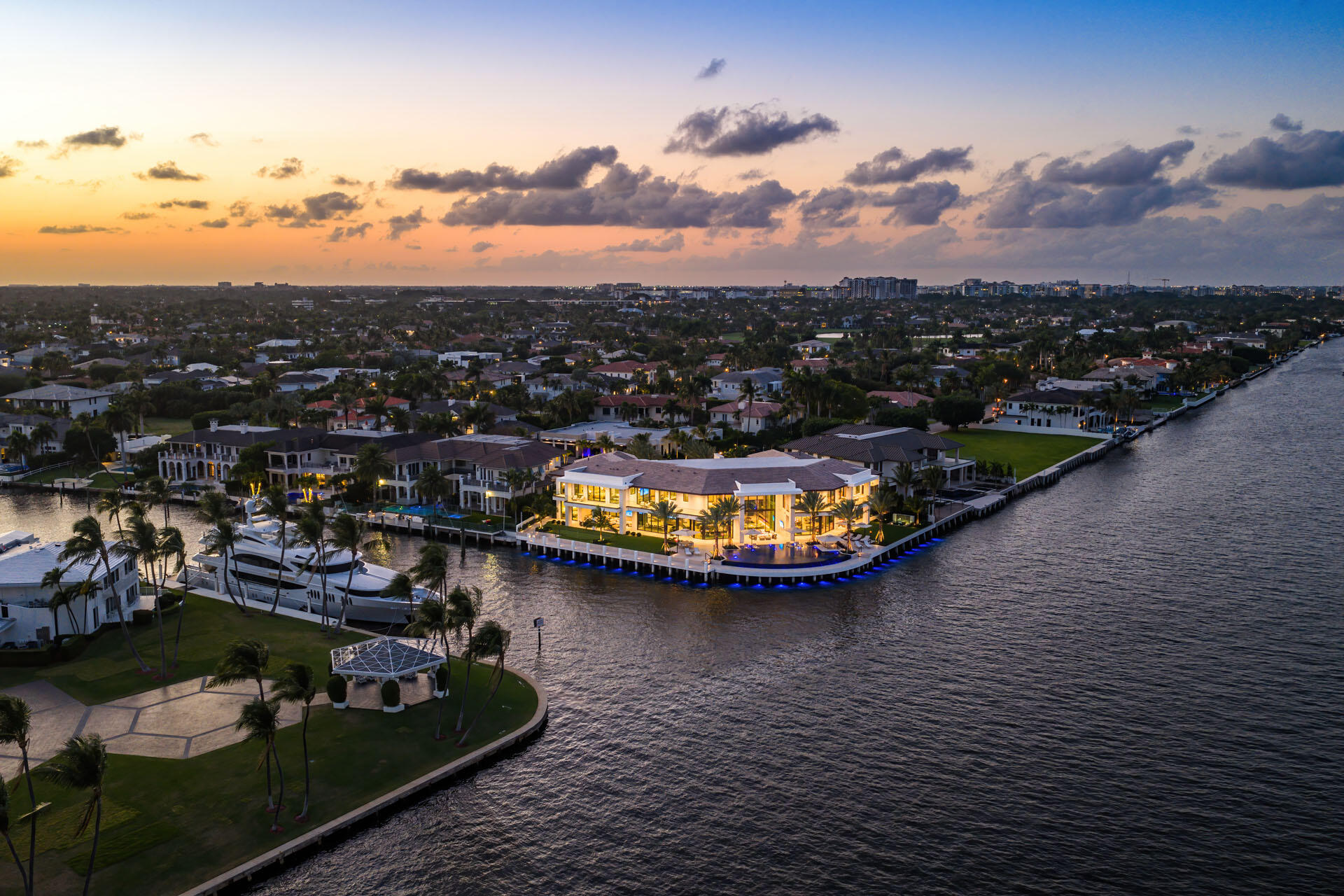 2500 E Maya Palm Boca Raton, FL 33432