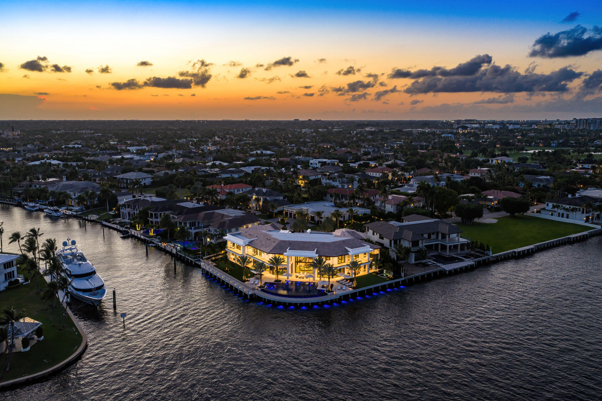 2500 E Maya Palm Boca Raton, FL 33432