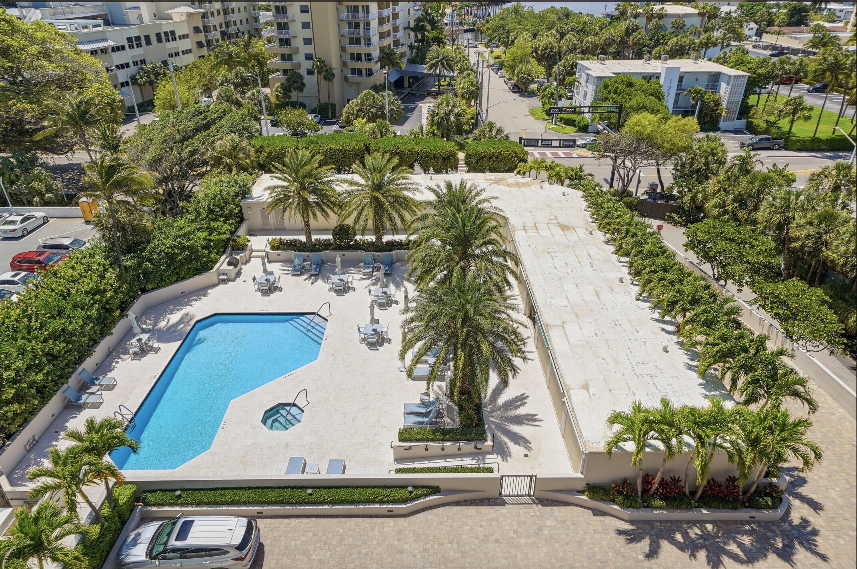 1300 S Ocean Pompano Beach, FL 33062