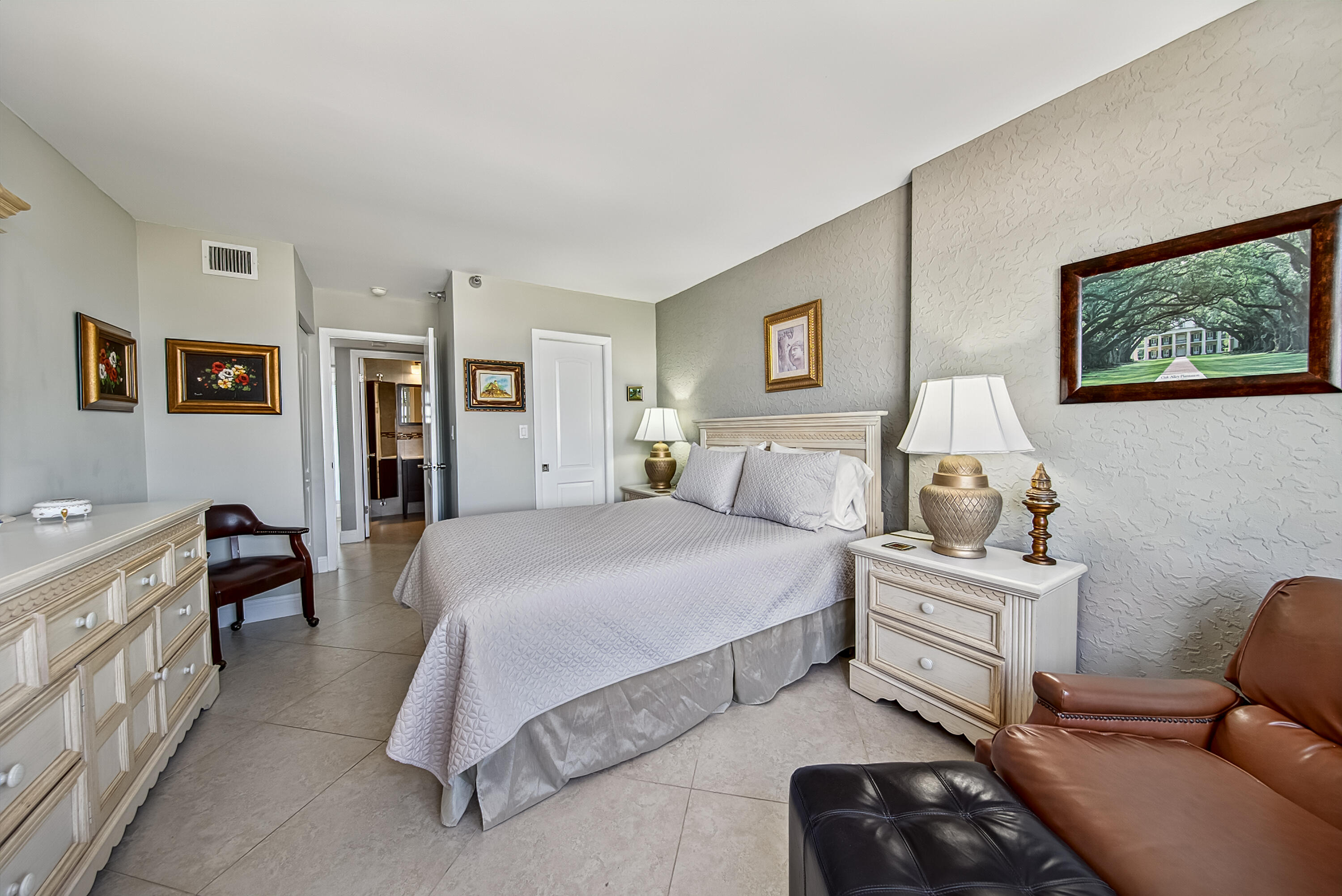 1500 N Ocean #803 Pompano Beach, FL 33062