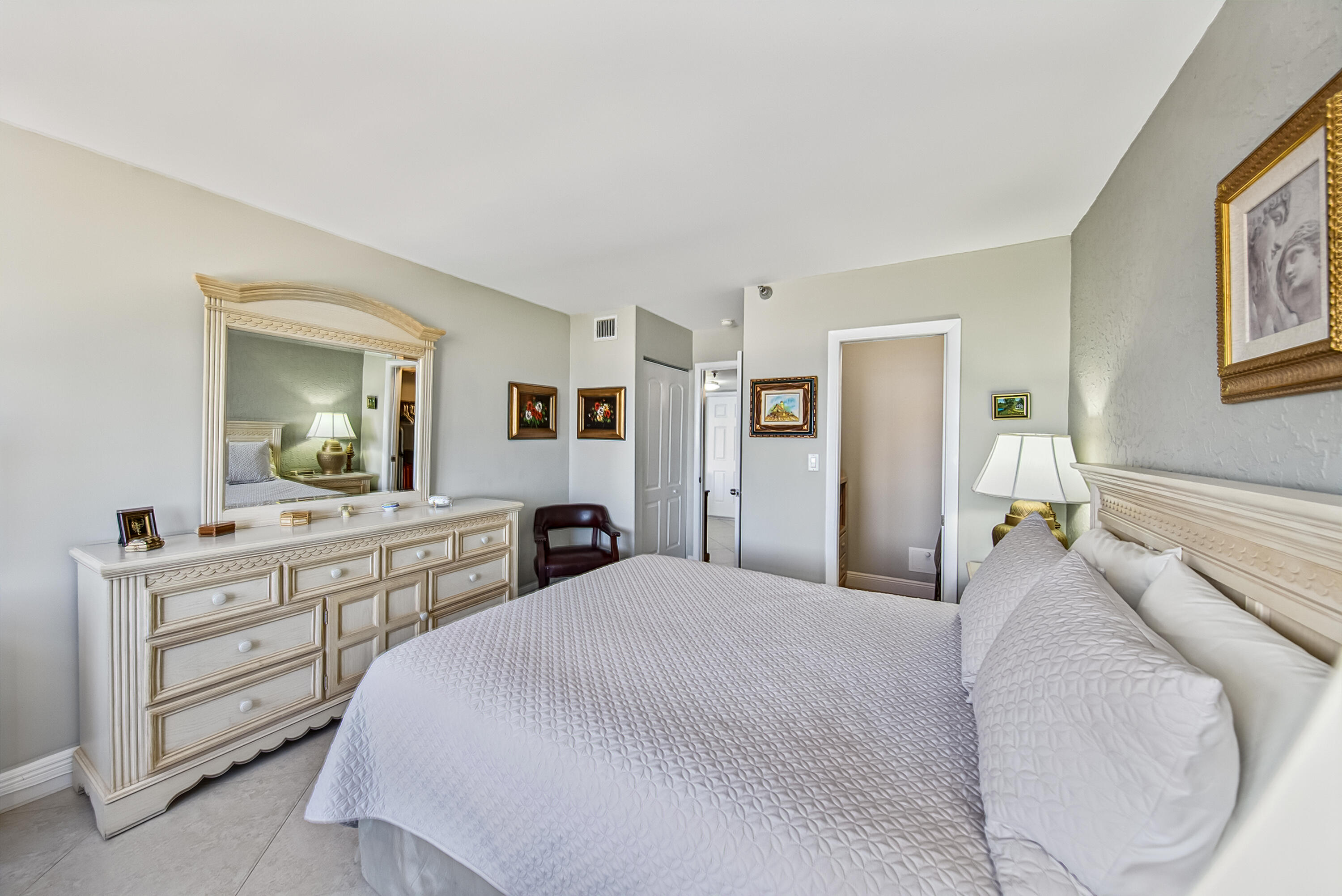 1500 N Ocean #803 Pompano Beach, FL 33062
