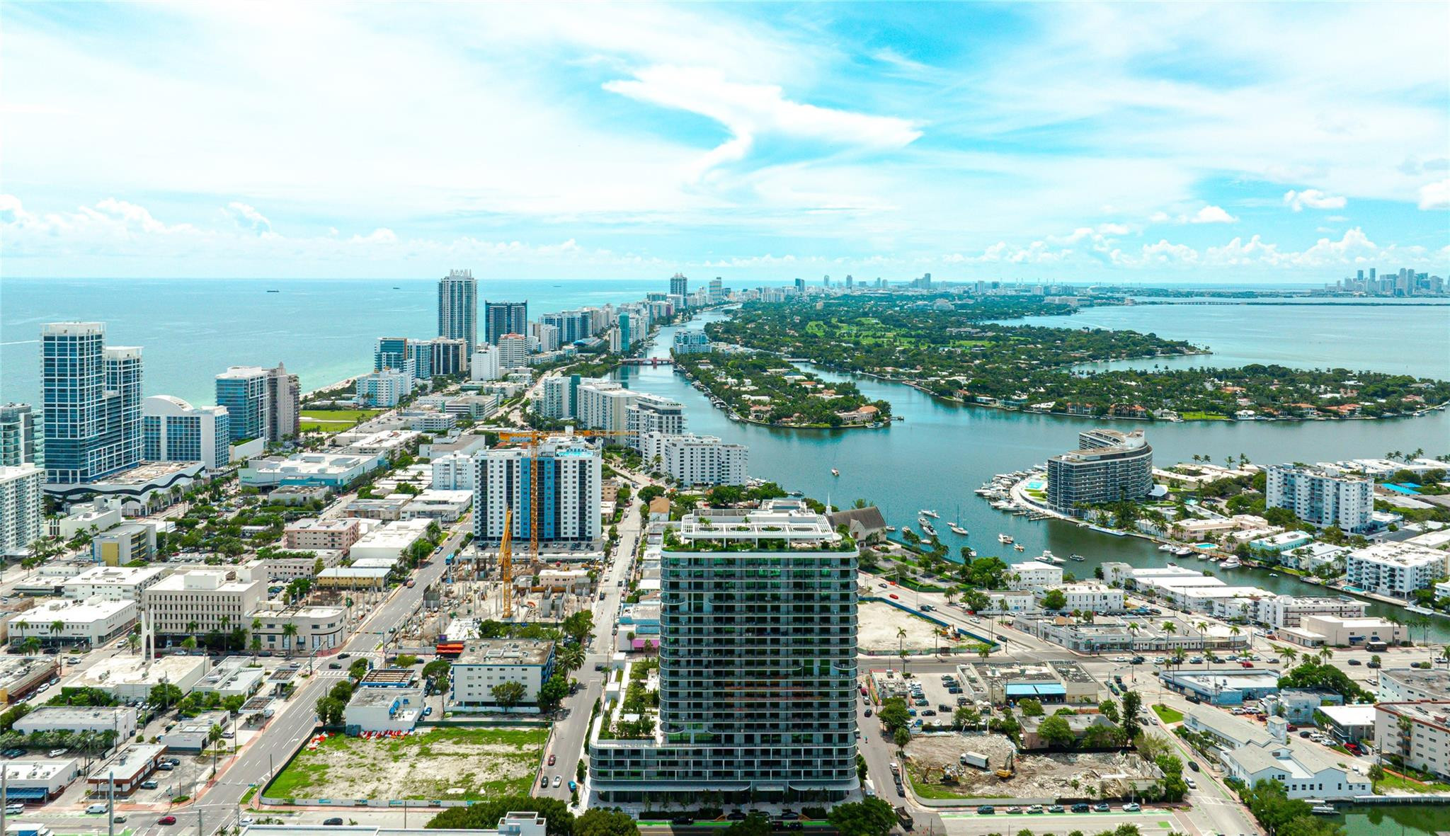 580 72nd #1413 Miami Beach, FL 33141
