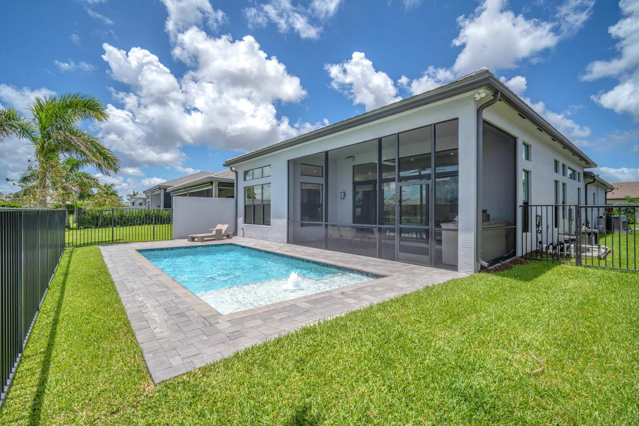 9651 Spruce Woods Boynton Beach, FL 33473