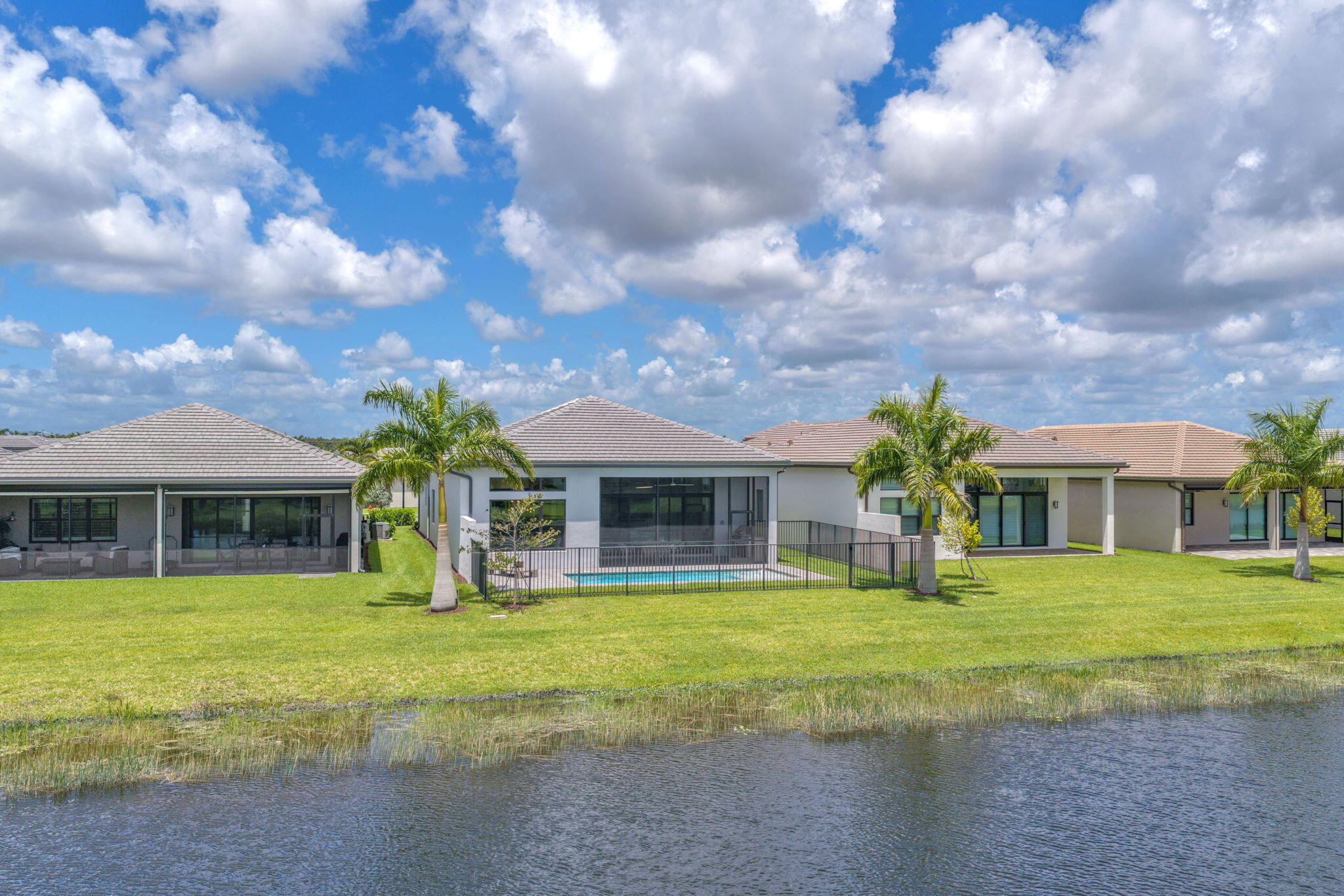 9651 Spruce Woods Boynton Beach, FL 33473